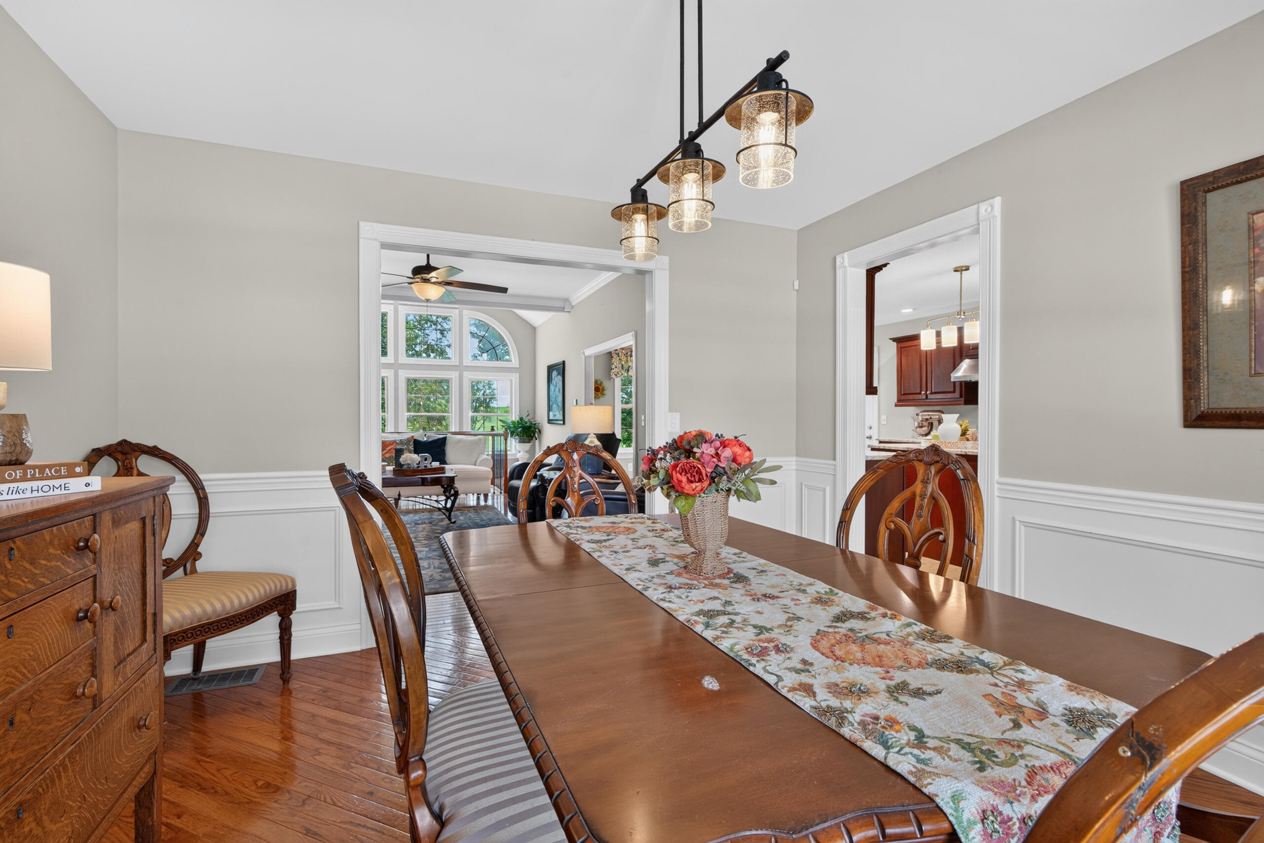 2051 Moss Creek Court Property Photo 13