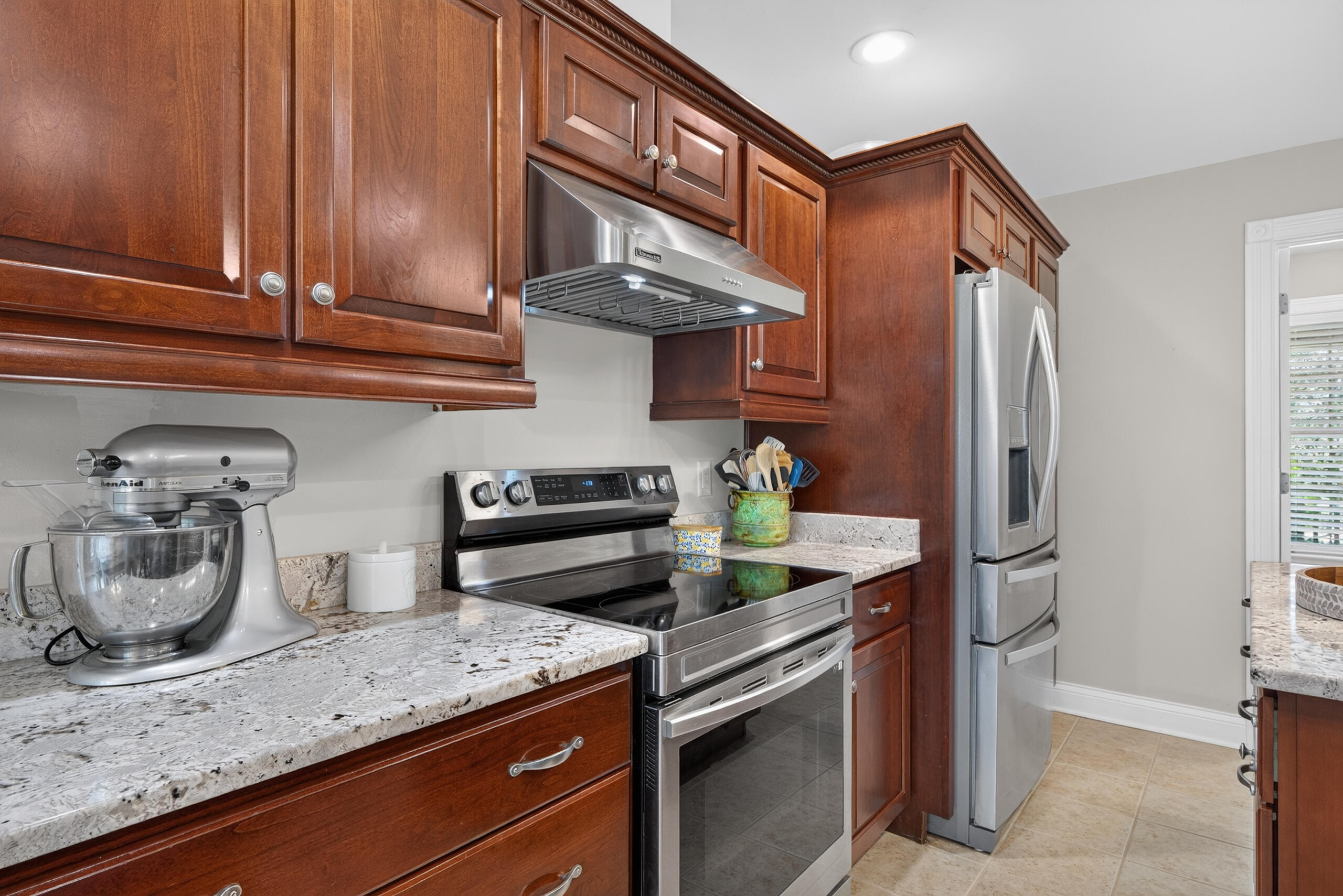 2051 Moss Creek Court Property Photo 17
