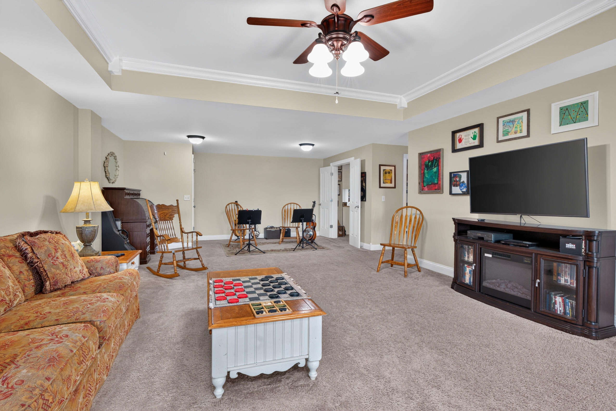 2051 Moss Creek Court Property Photo 34