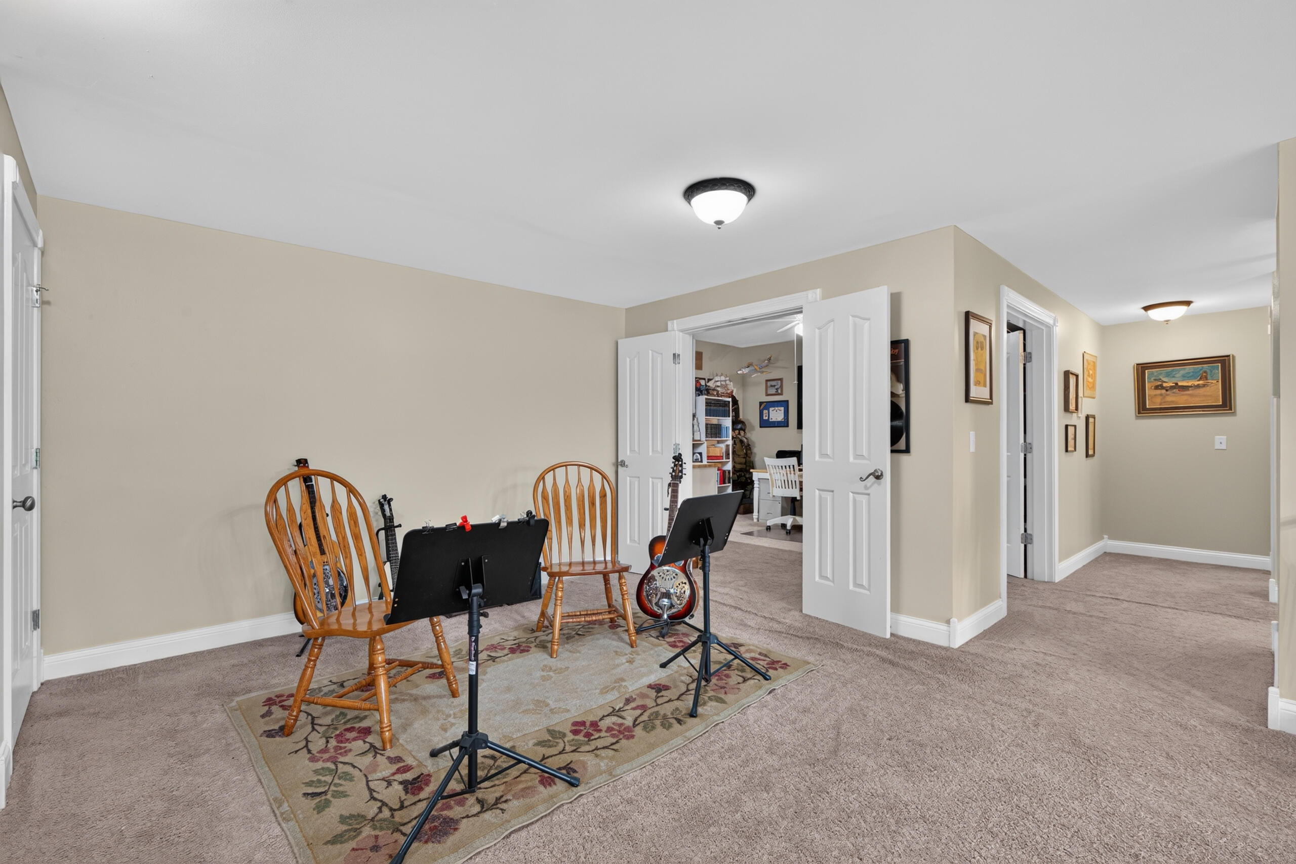 2051 Moss Creek Court Property Photo 35
