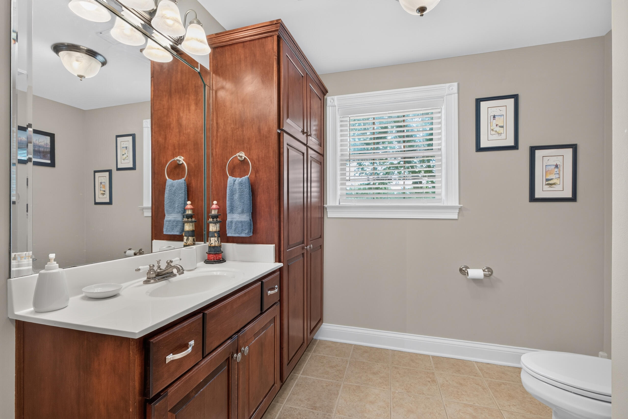 2051 Moss Creek Court Property Photo 42