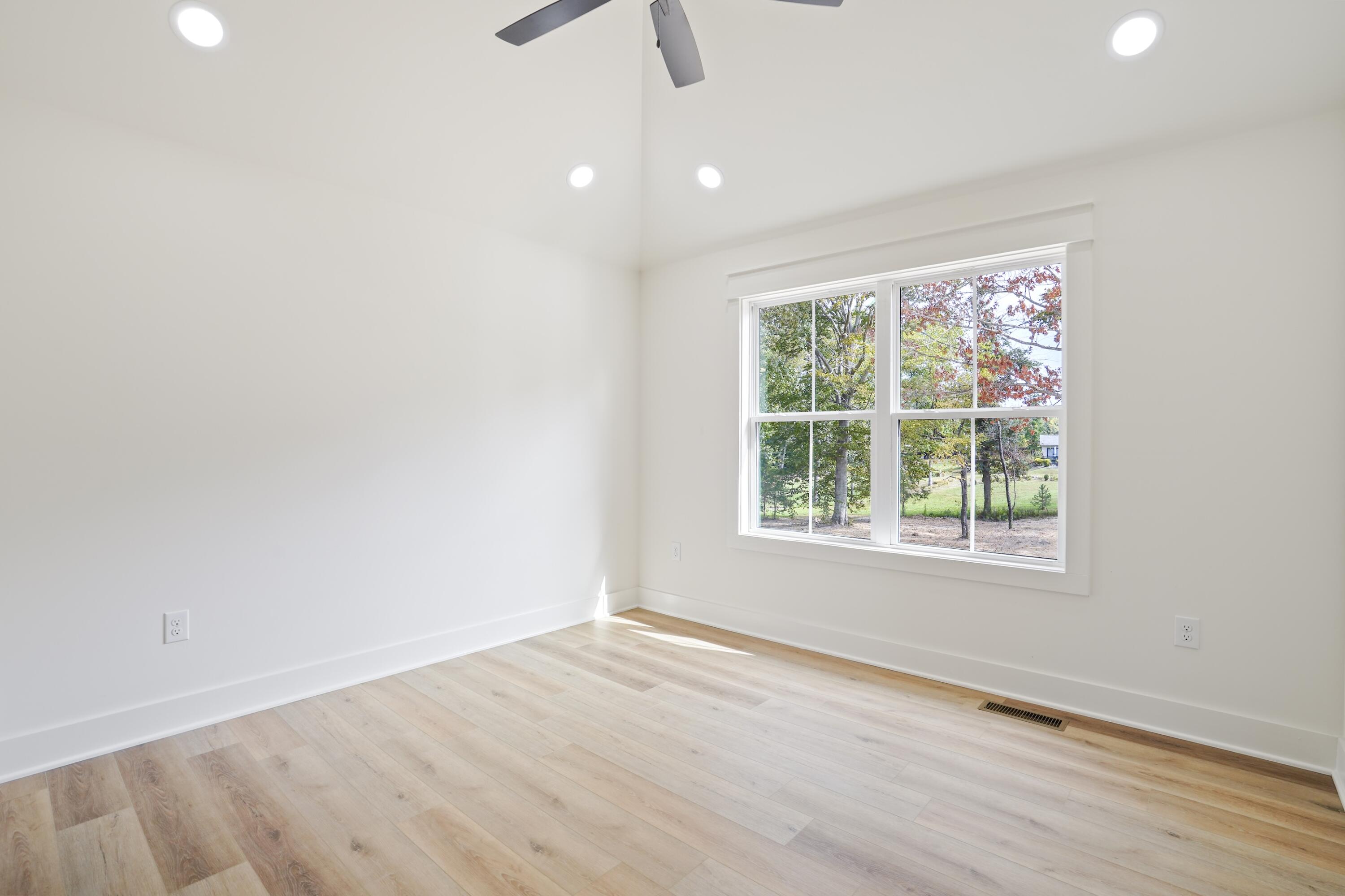32 Mercato Drive Property Photo 27