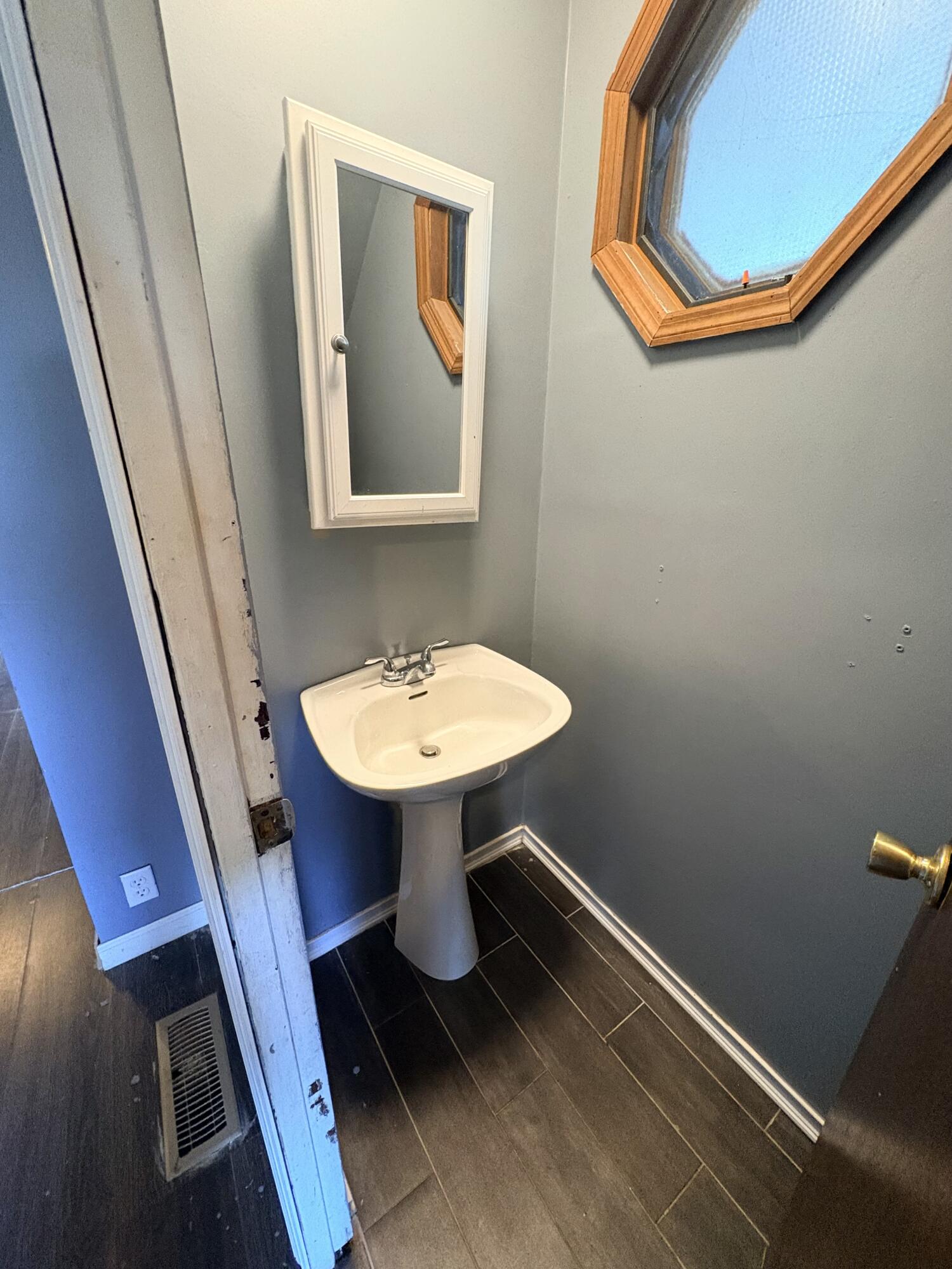 344 W Walnut Street Property Photo 15