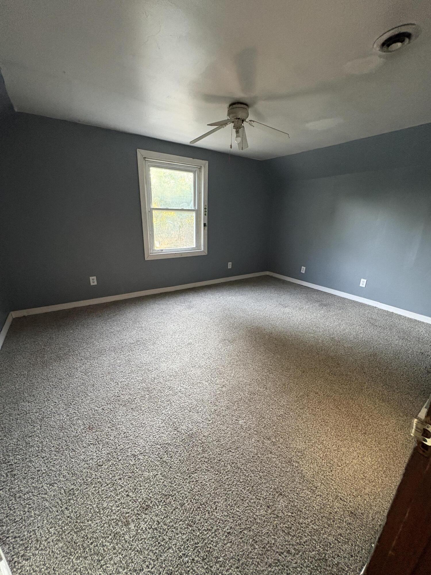344 W Walnut Street Property Photo 49