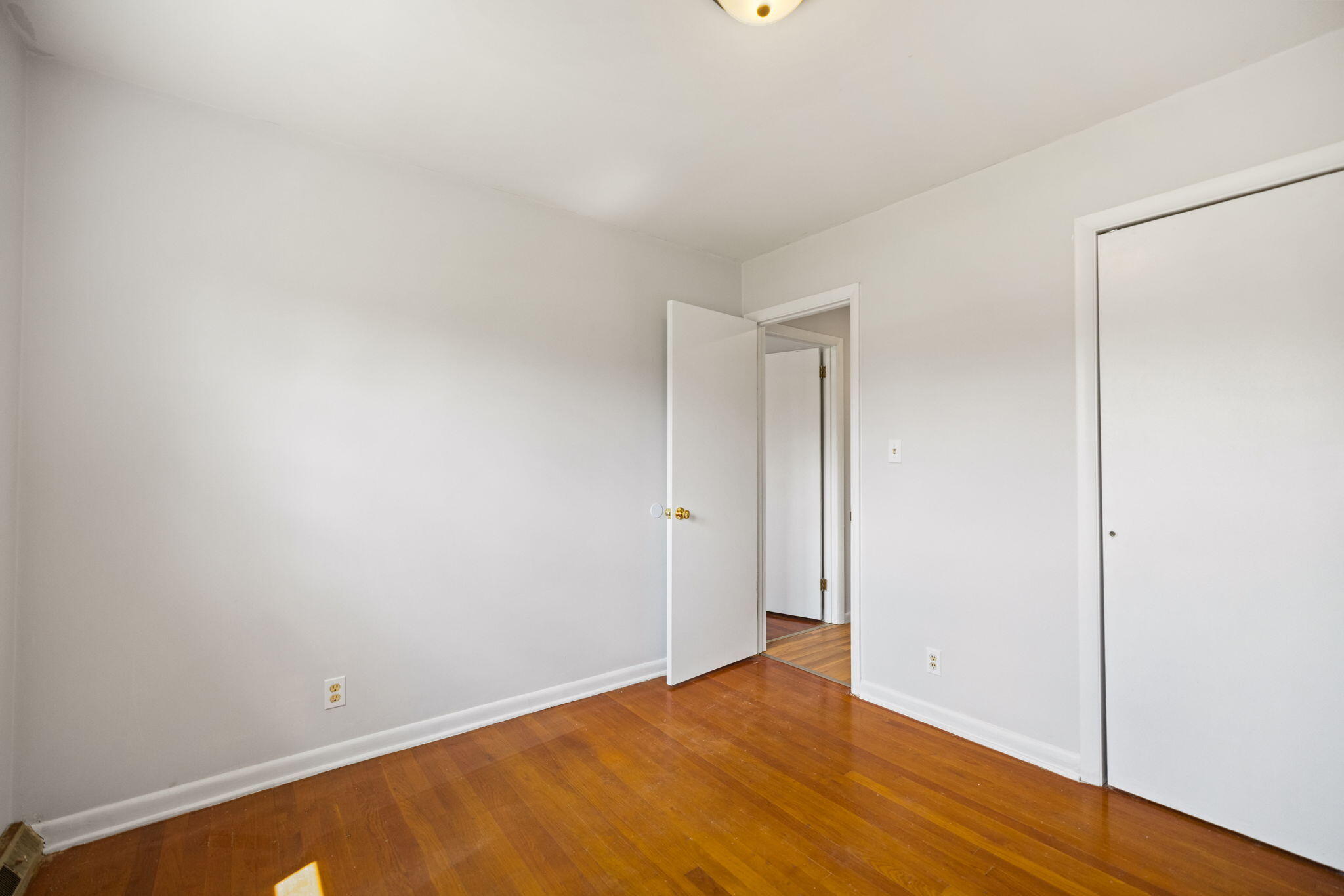 884 Maple Street Property Photo 35