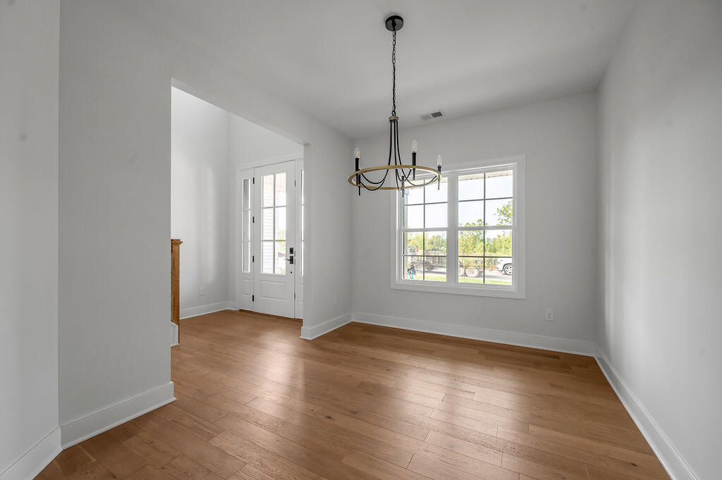 4153 Meadowlark Road Property Photo 20