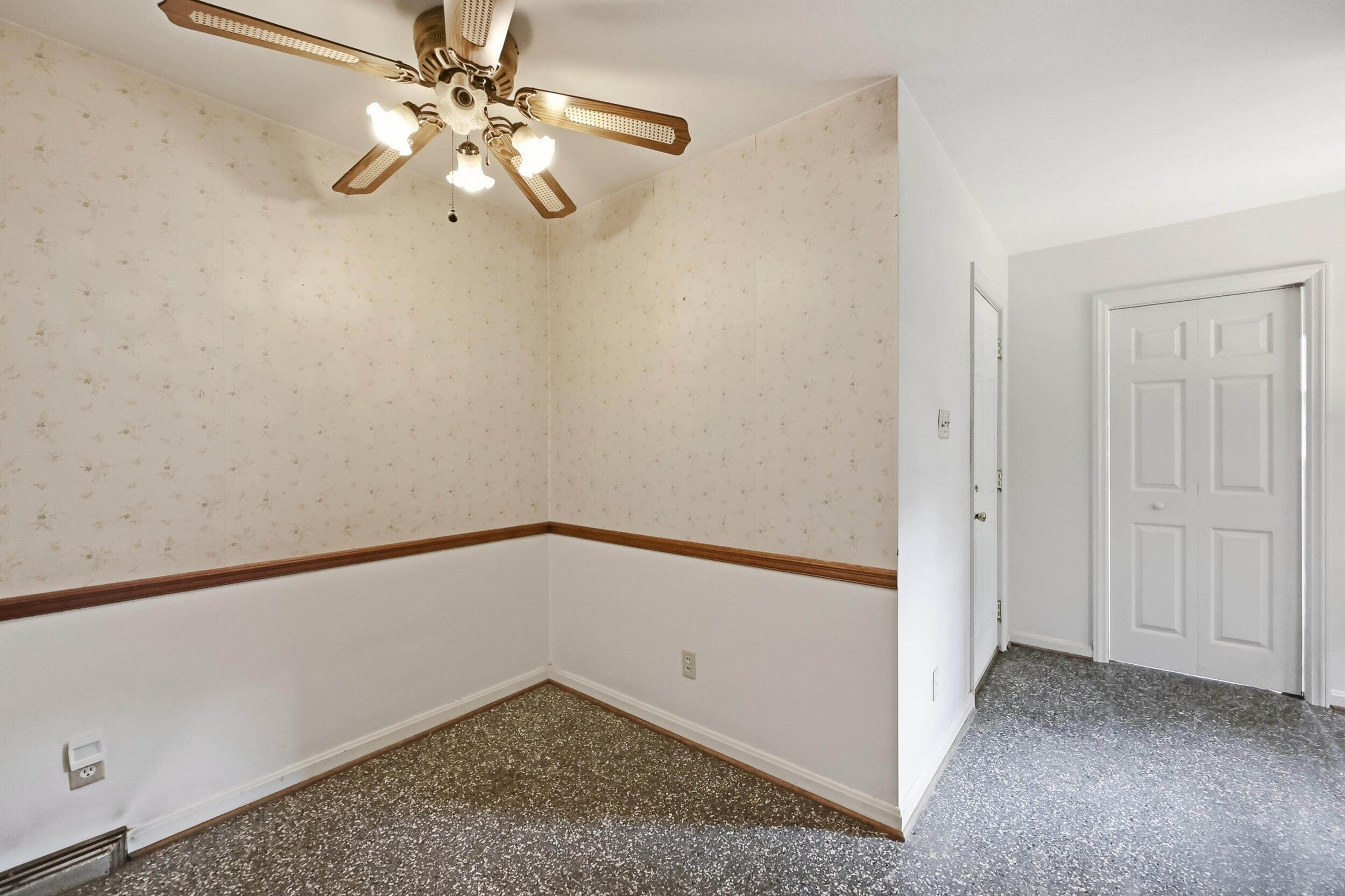 672 Providence Road Property Photo 17