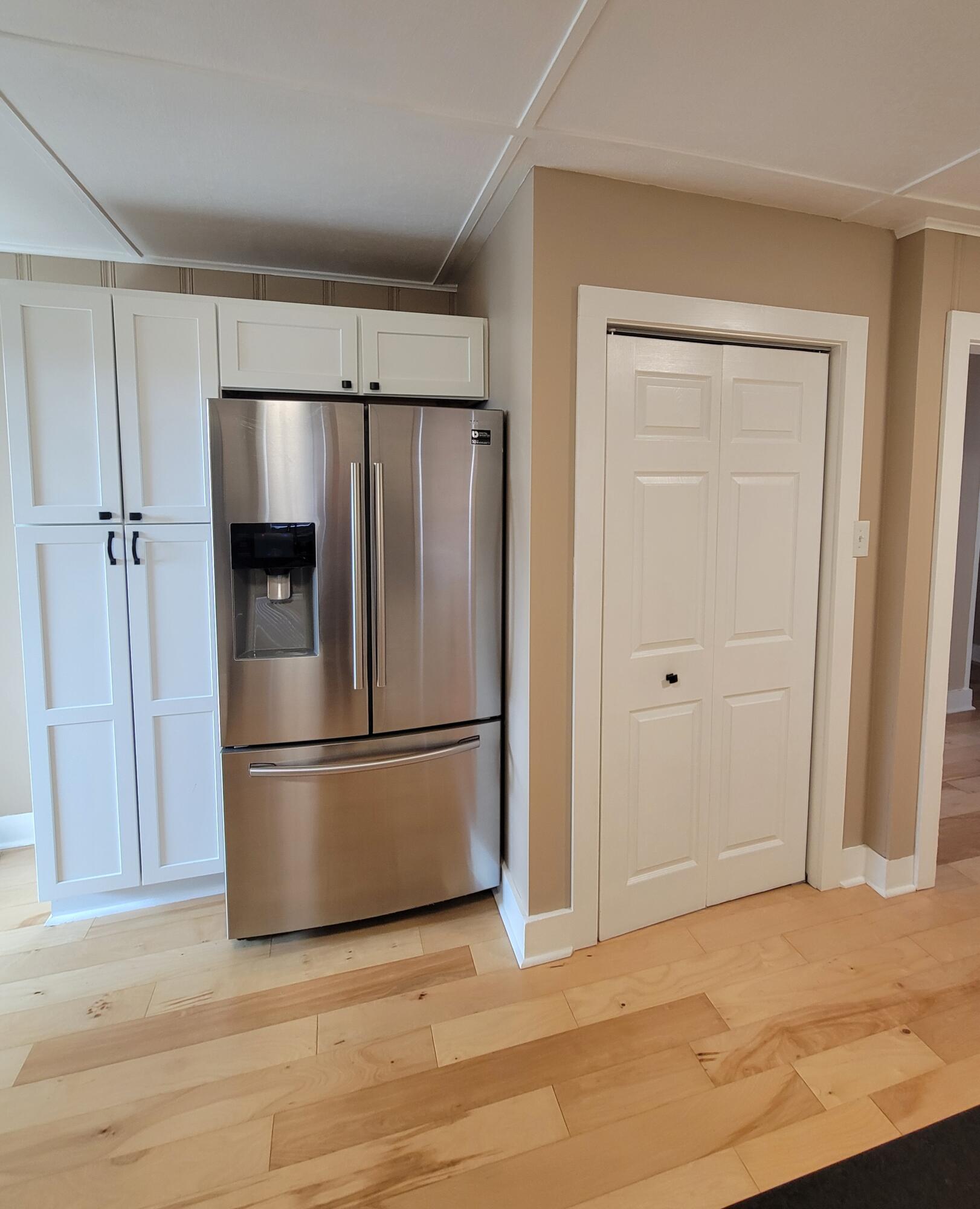 983 Spencer Road Property Photo 15