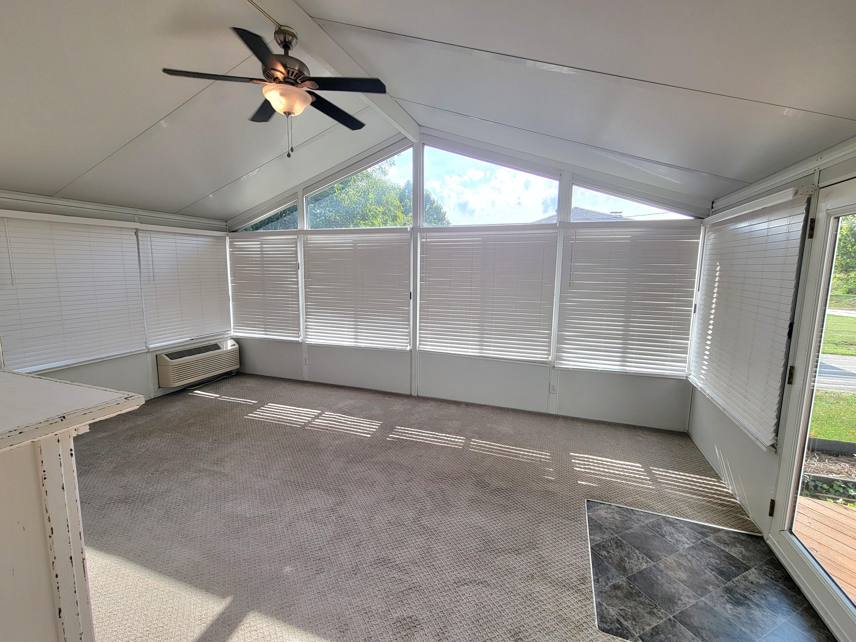 983 Spencer Road Property Photo 19