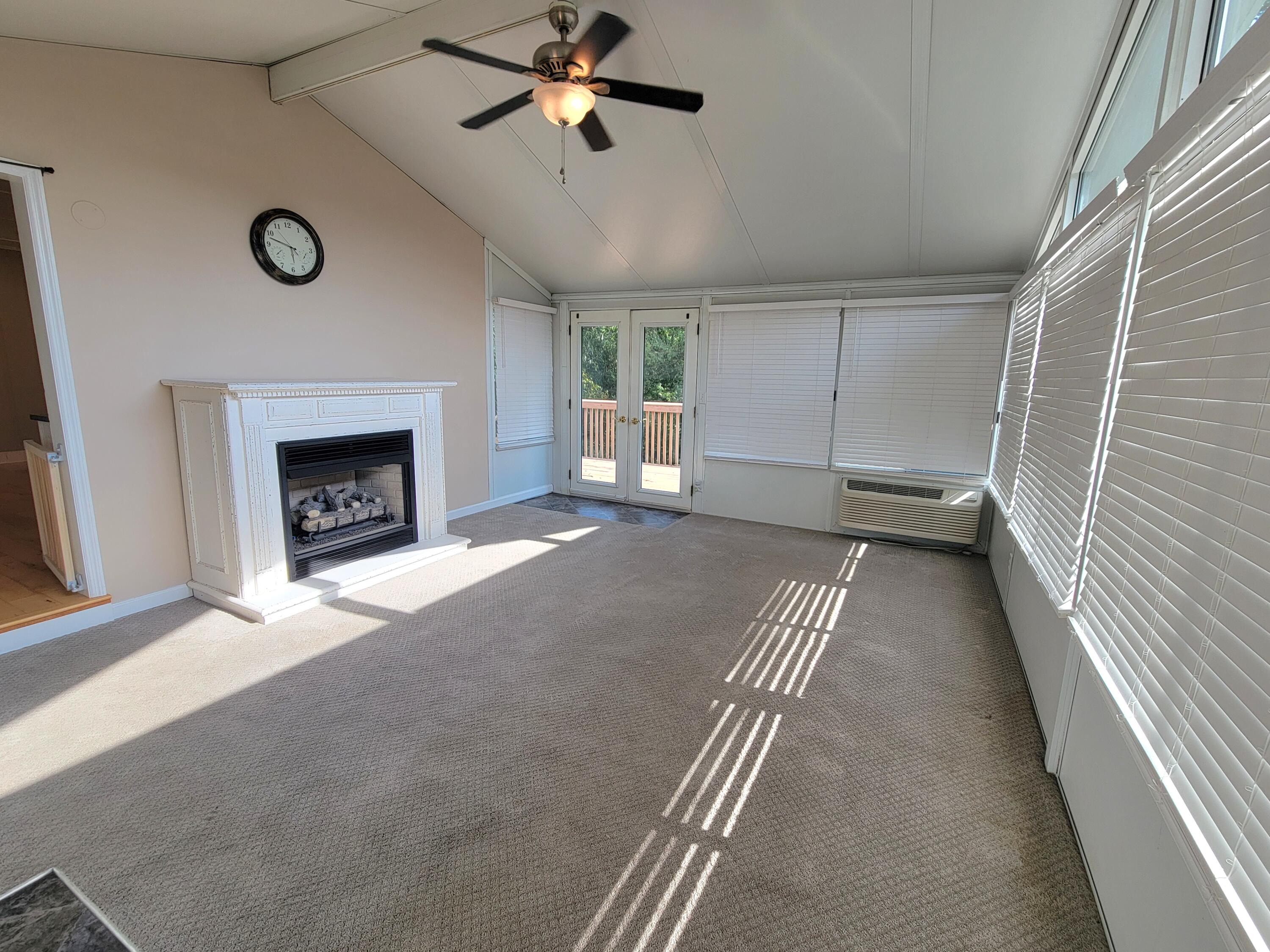 983 Spencer Road Property Photo 20