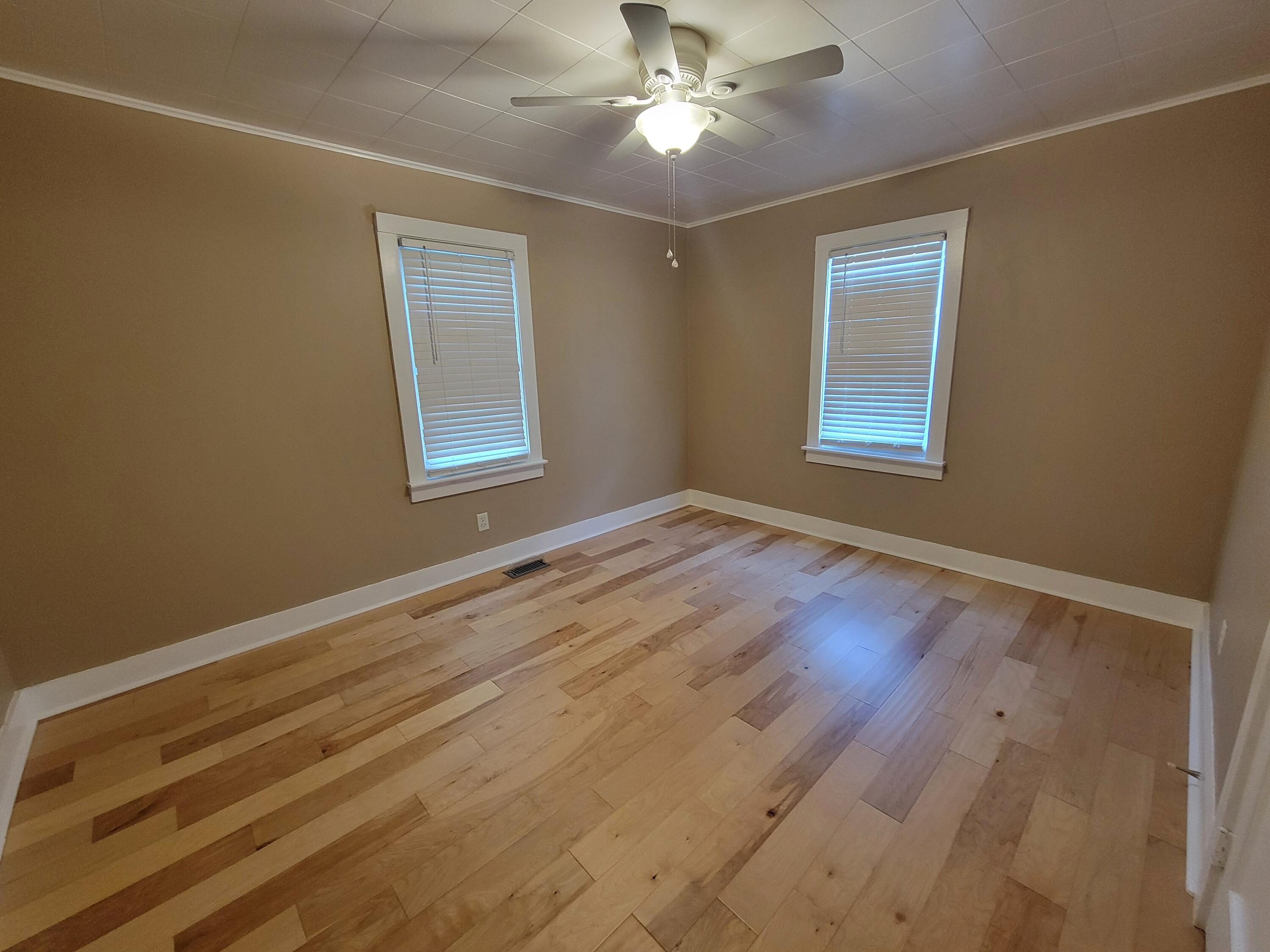 983 Spencer Road Property Photo 23