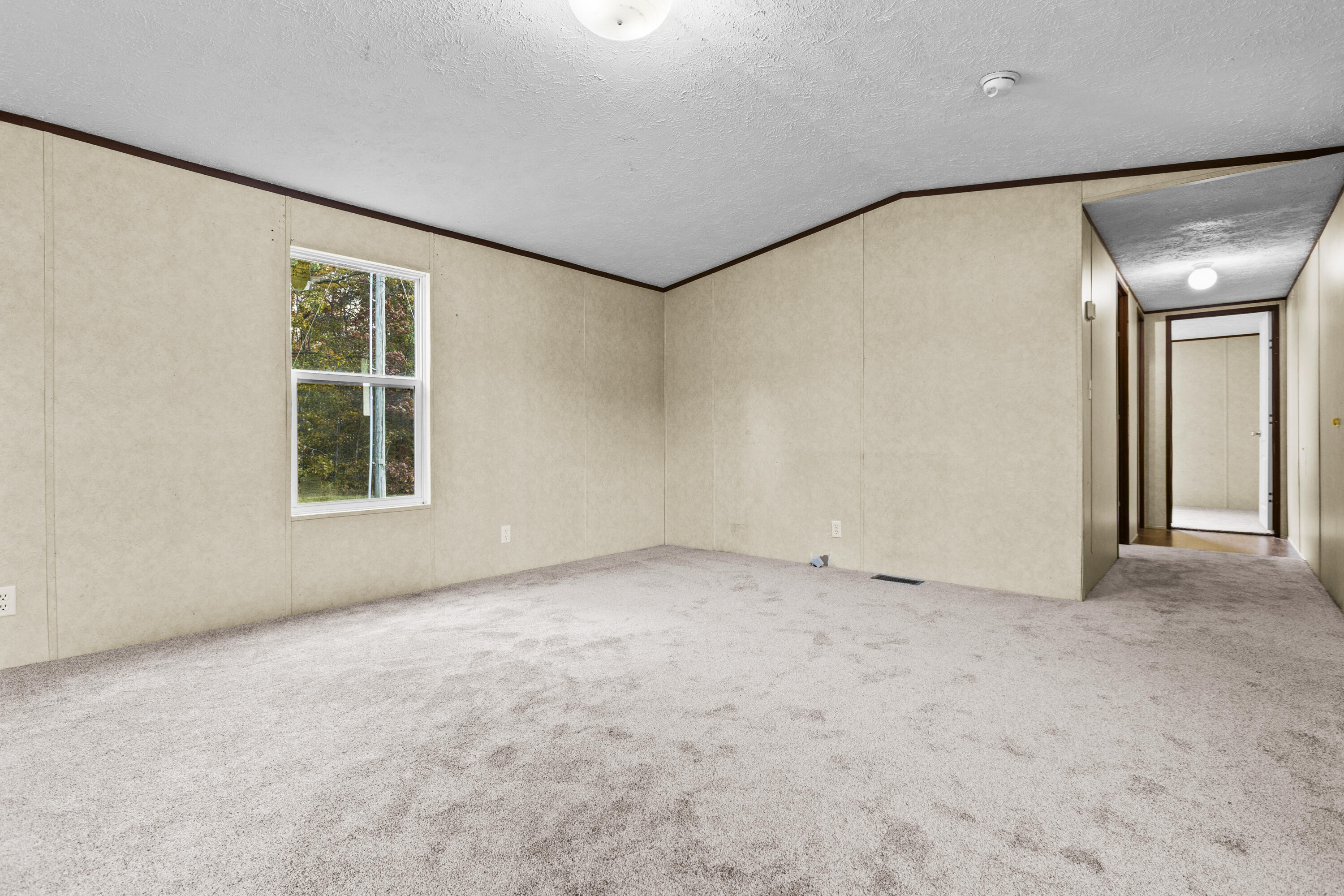 265 Johnson Ford Road Property Photo 3