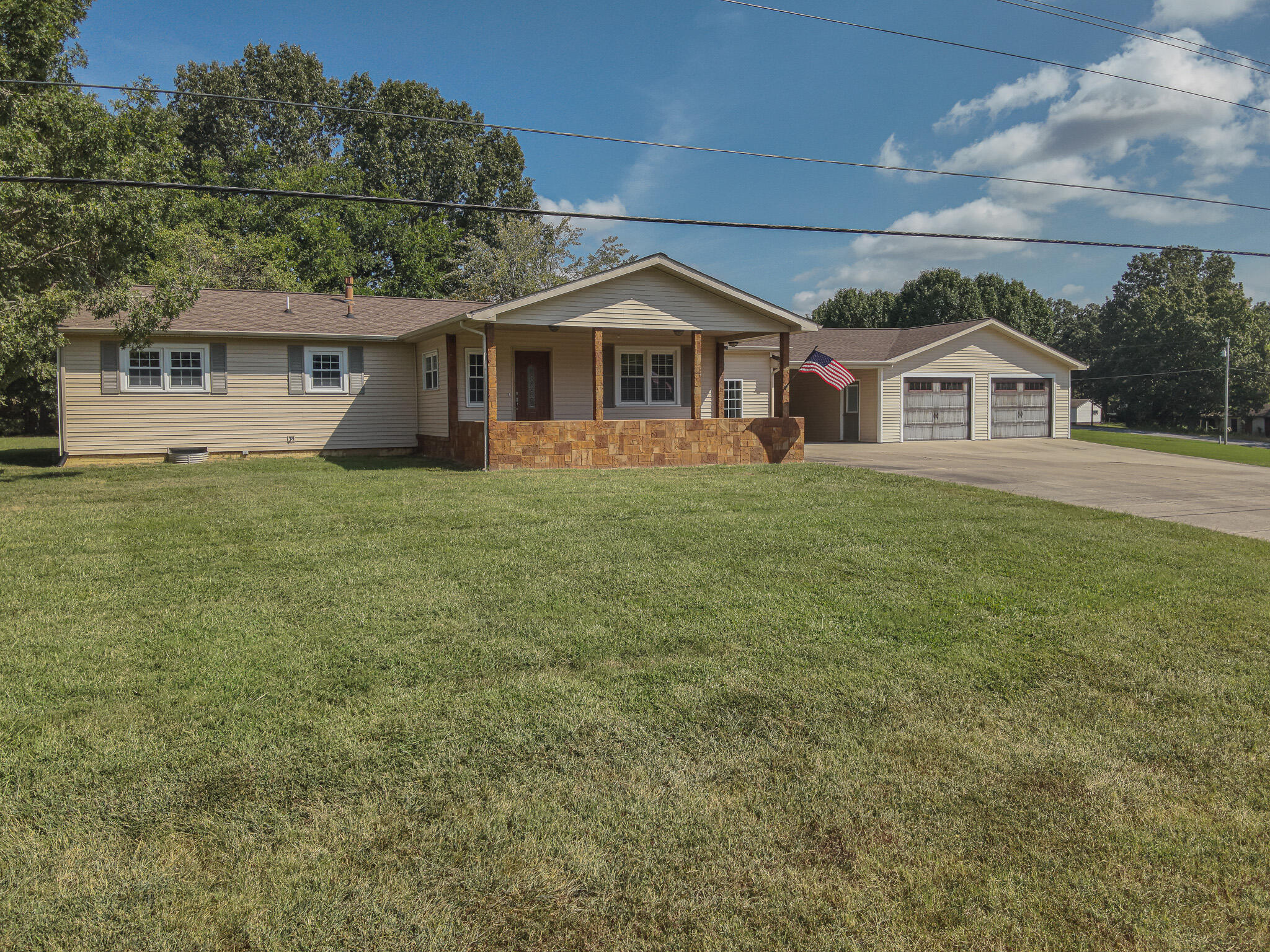 9800 U.s. Hwy 62 Property Photo 2
