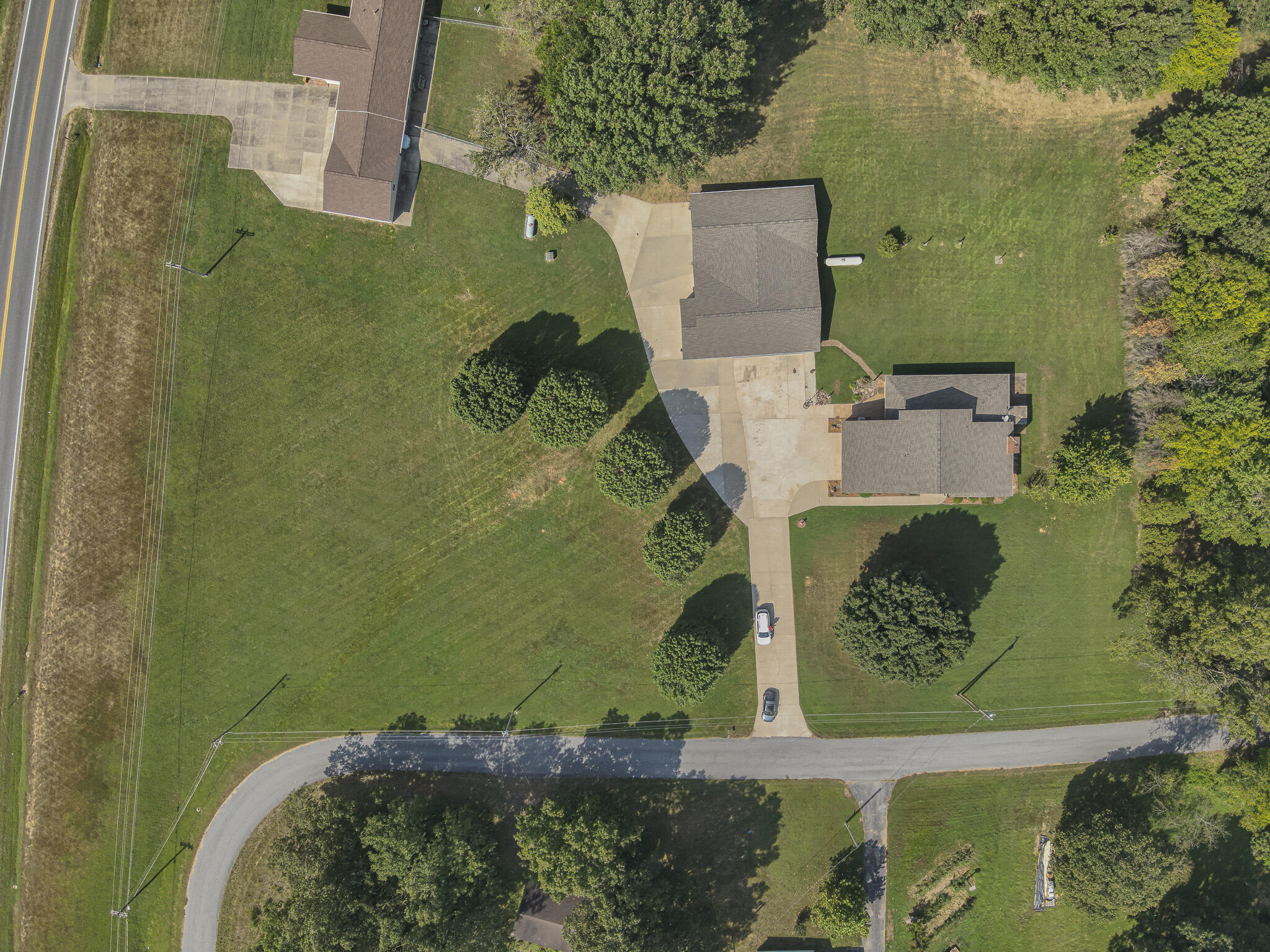 390 Windy Hills Circle Property Photo 13