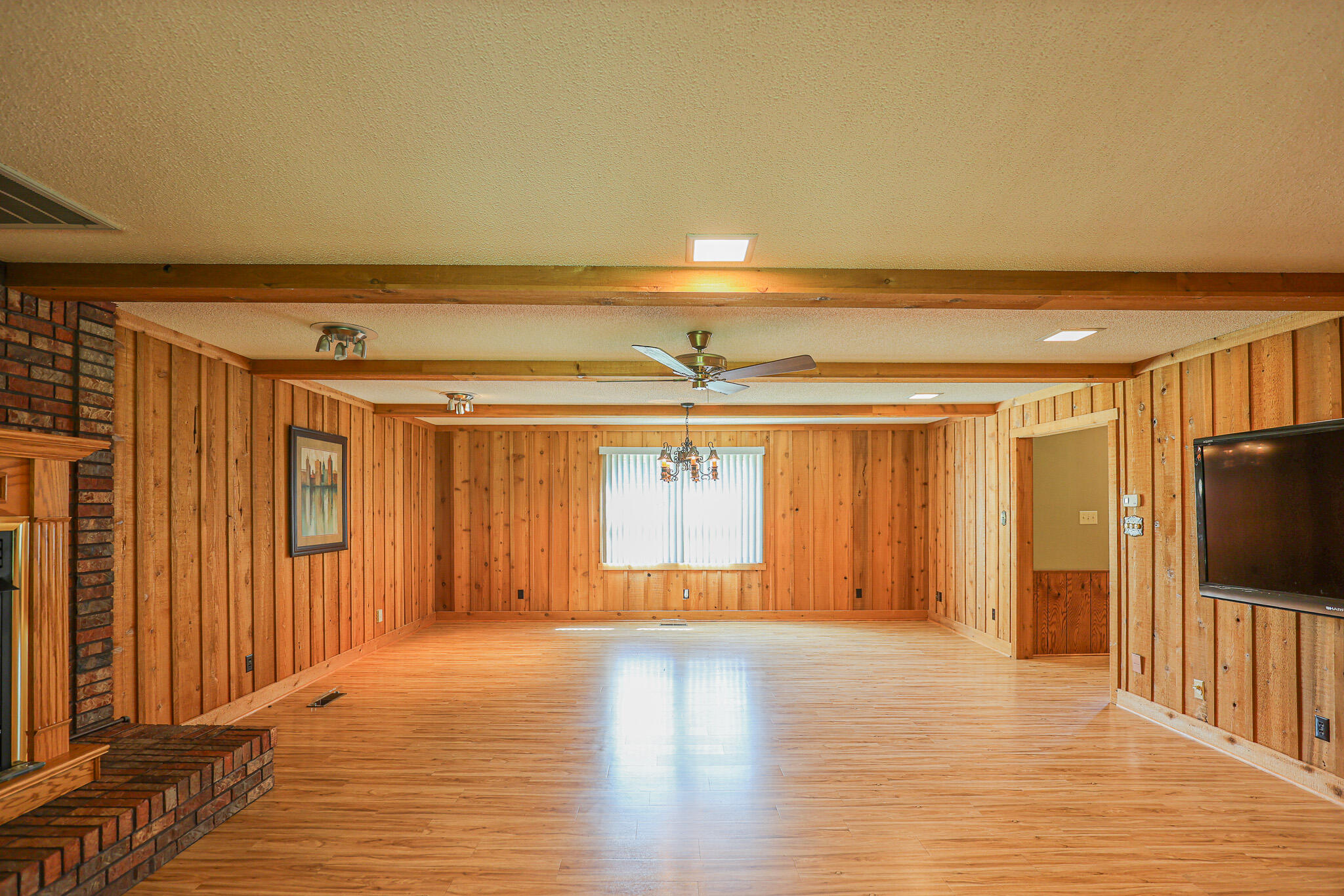 390 Windy Hills Circle Property Photo 16