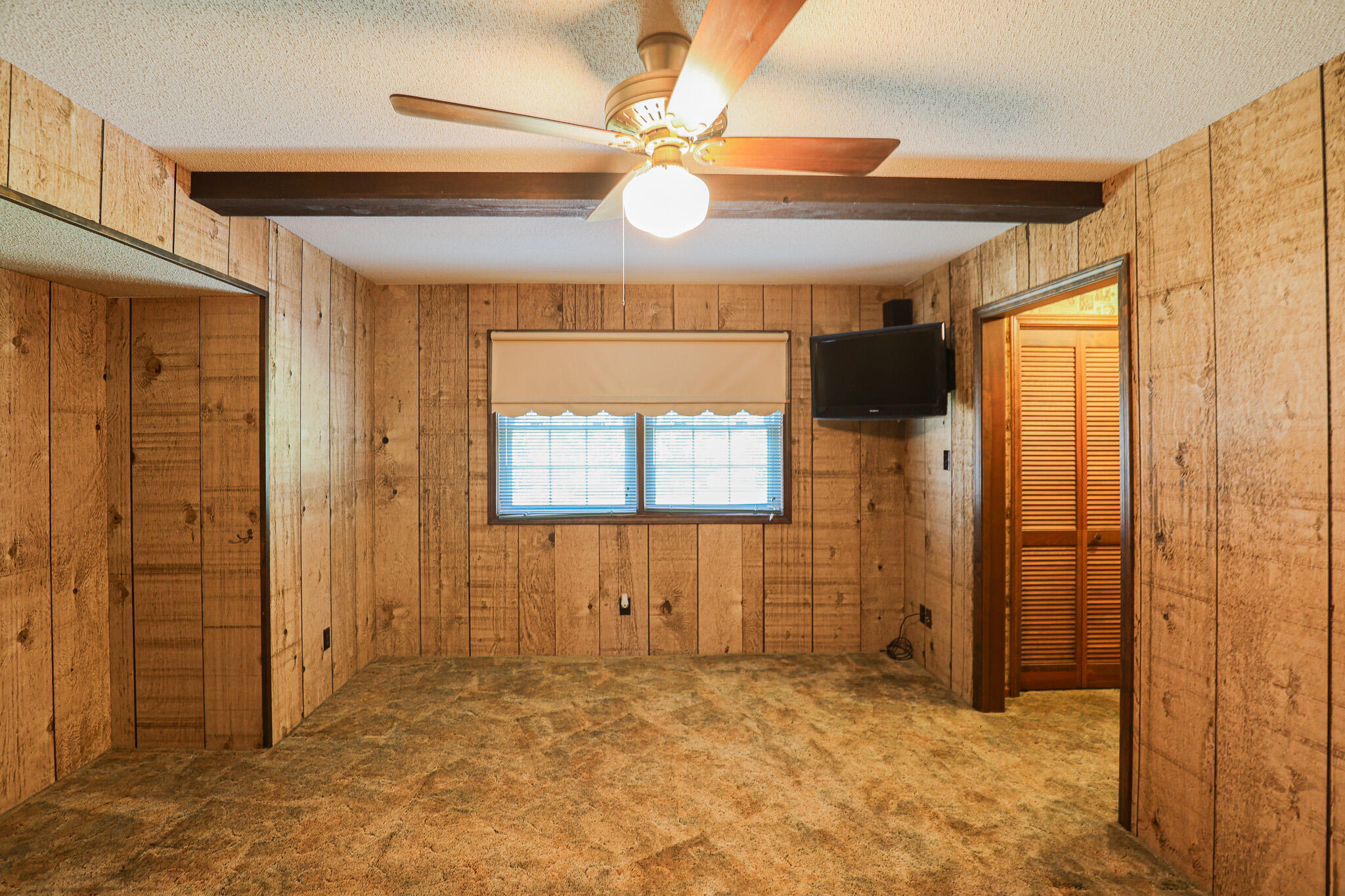 390 Windy Hills Circle Property Photo 33