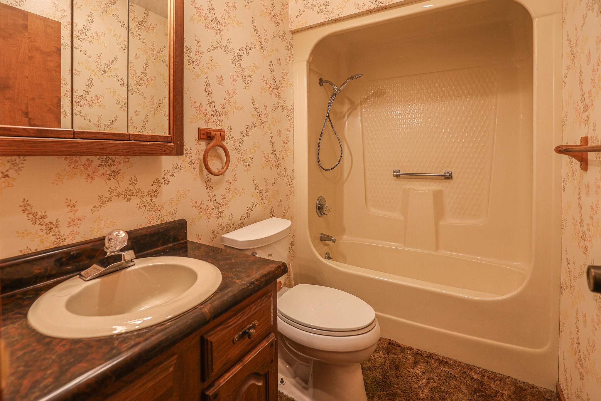390 Windy Hills Circle Property Photo 37