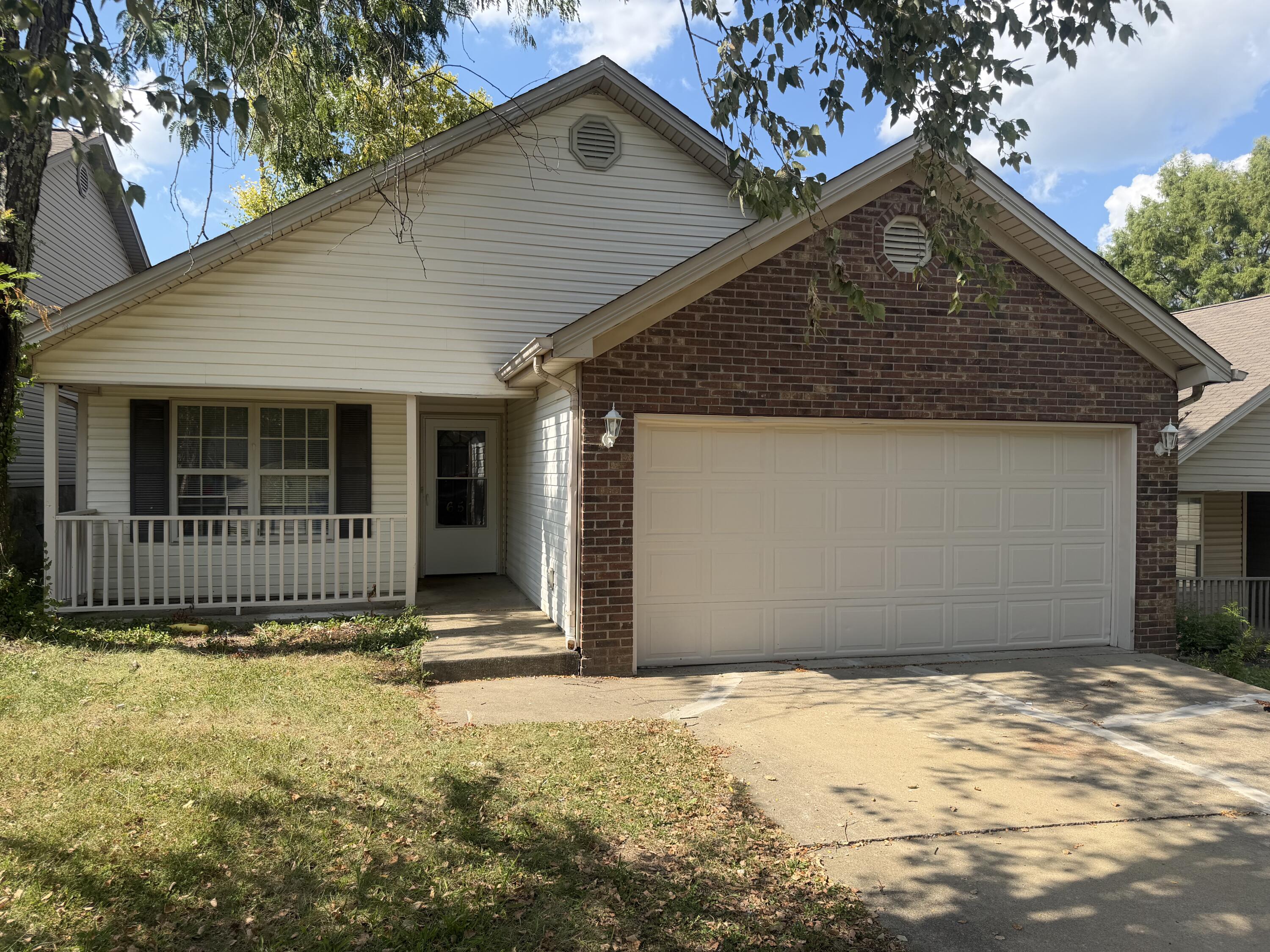 657 Hugging Bear Drive Property Photo 1