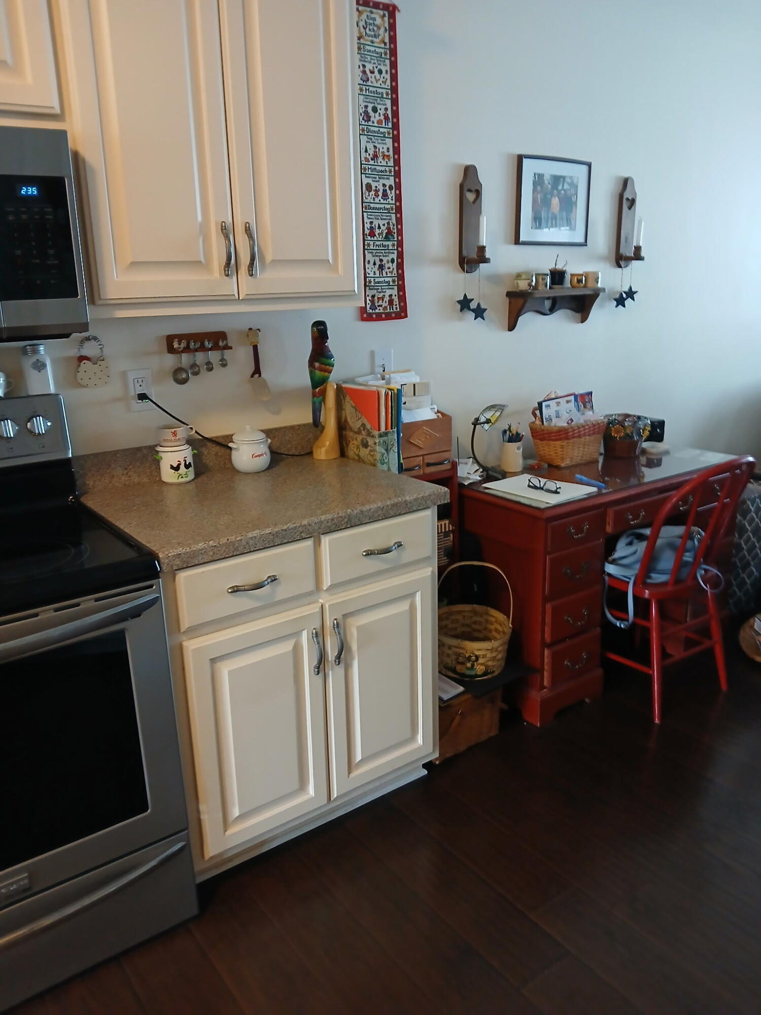 549 E Walnut Street Property Photo 12