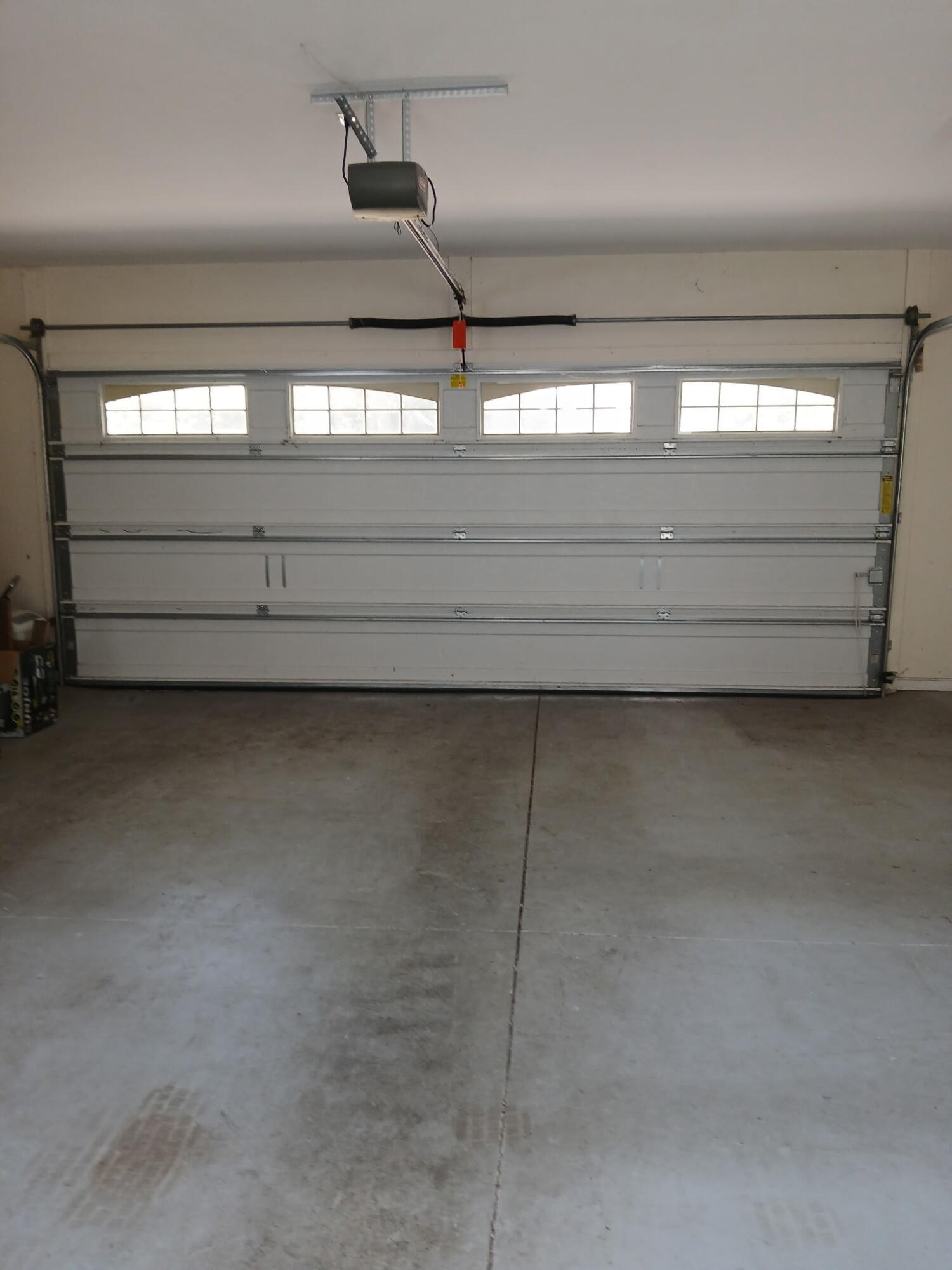549 E Walnut Street Property Photo 24
