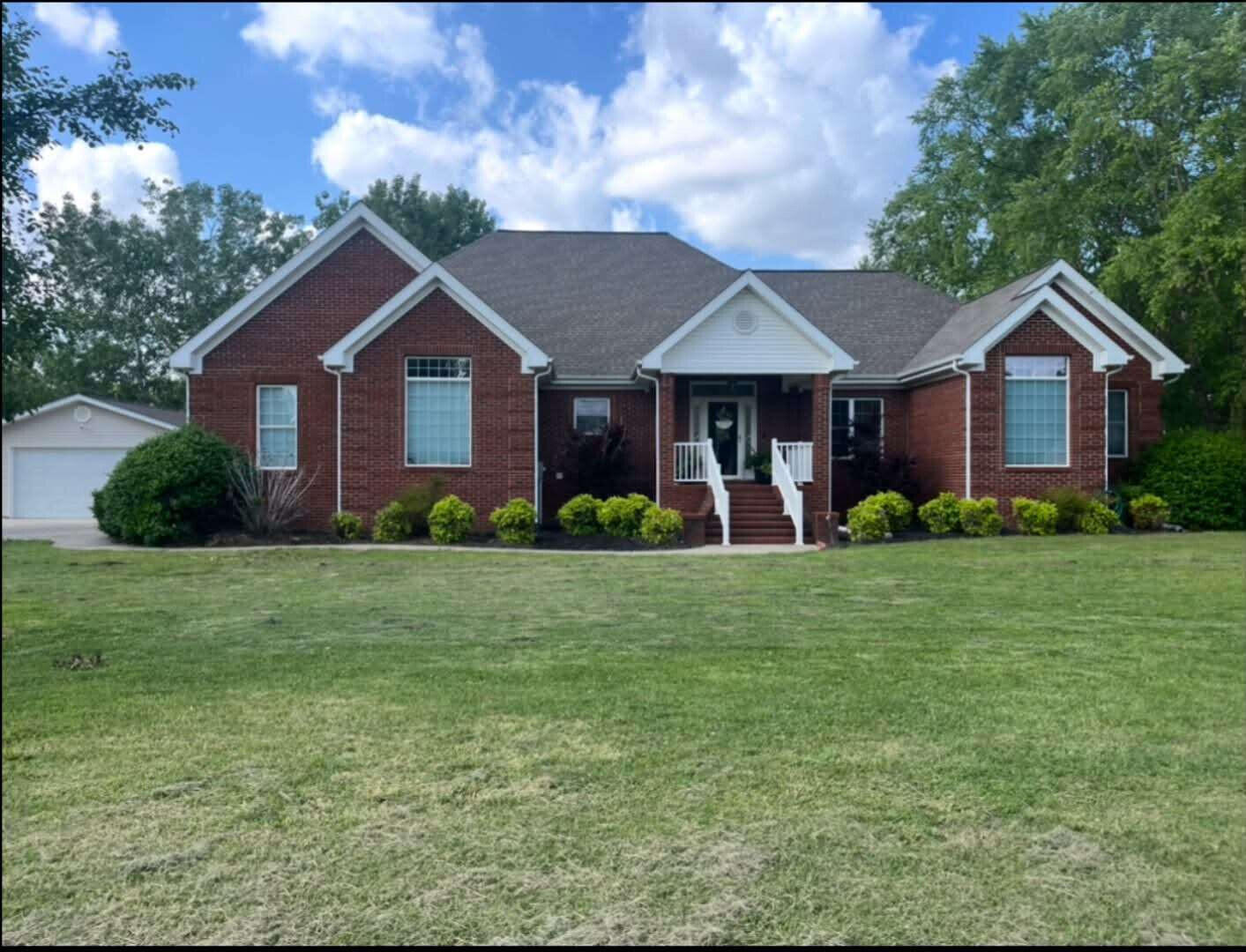 123 Britton Drive Property Photo 1