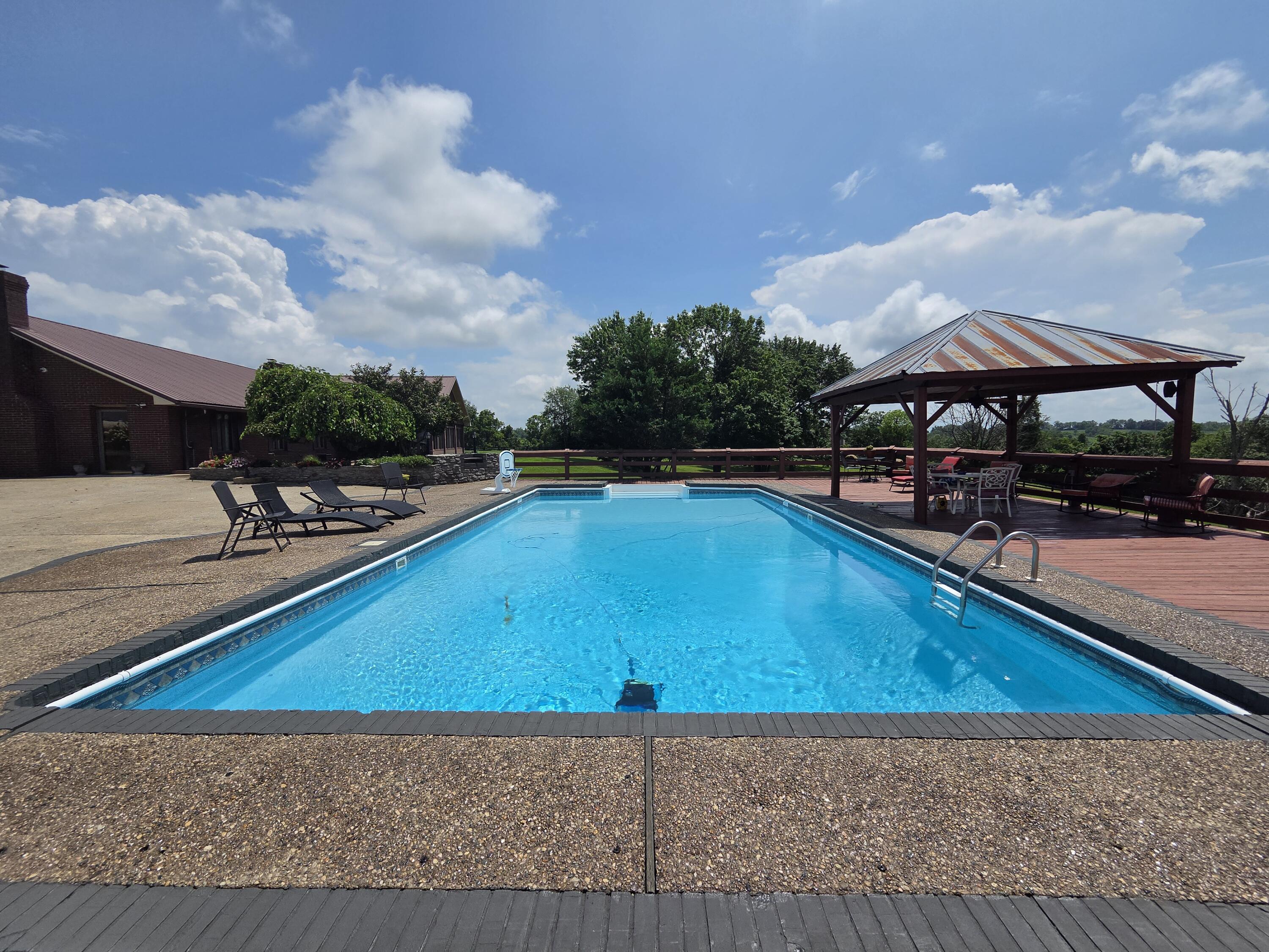 1070 Jacks Creek Road Property Photo 43