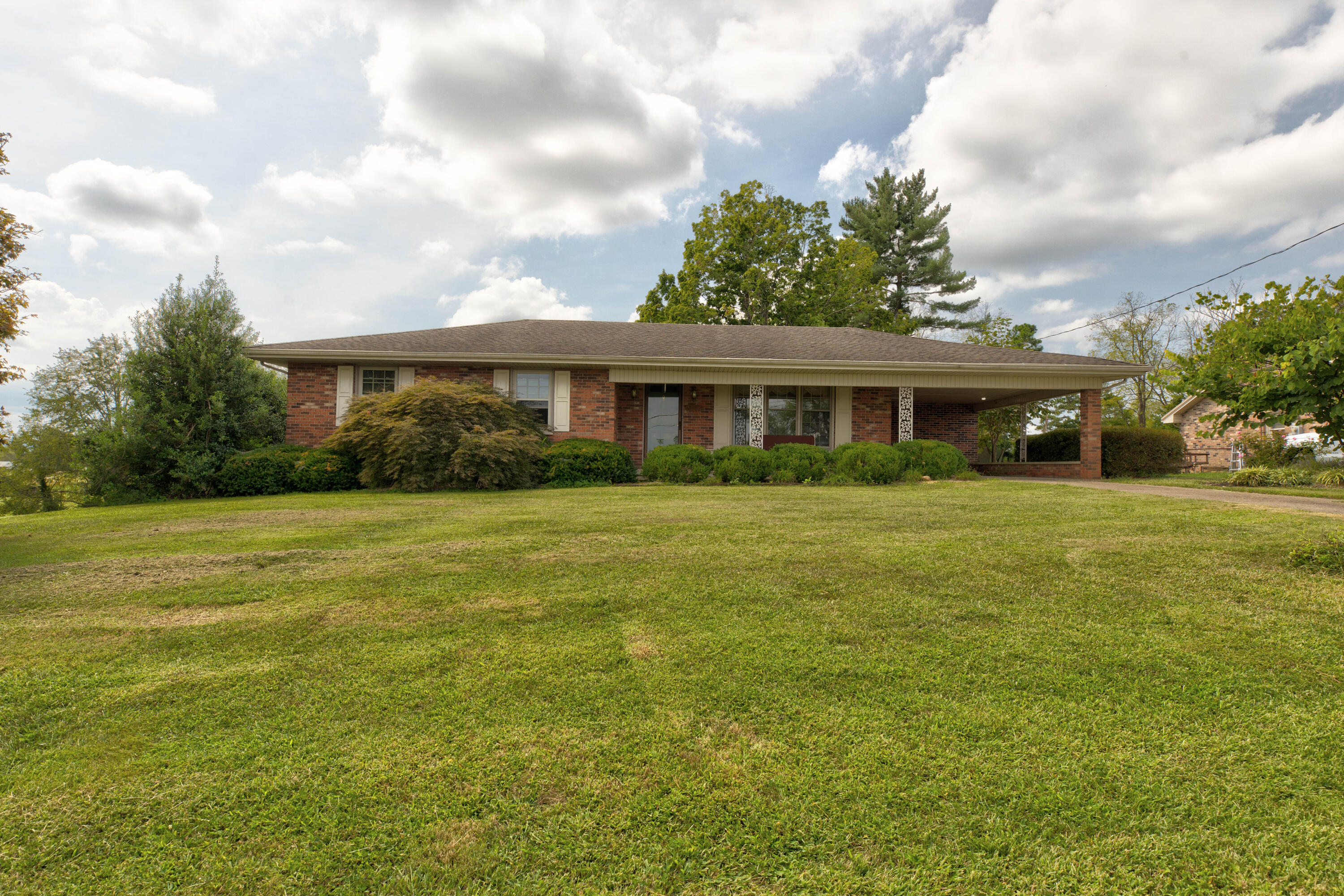 3726 Camargo Heights Property Photo 3