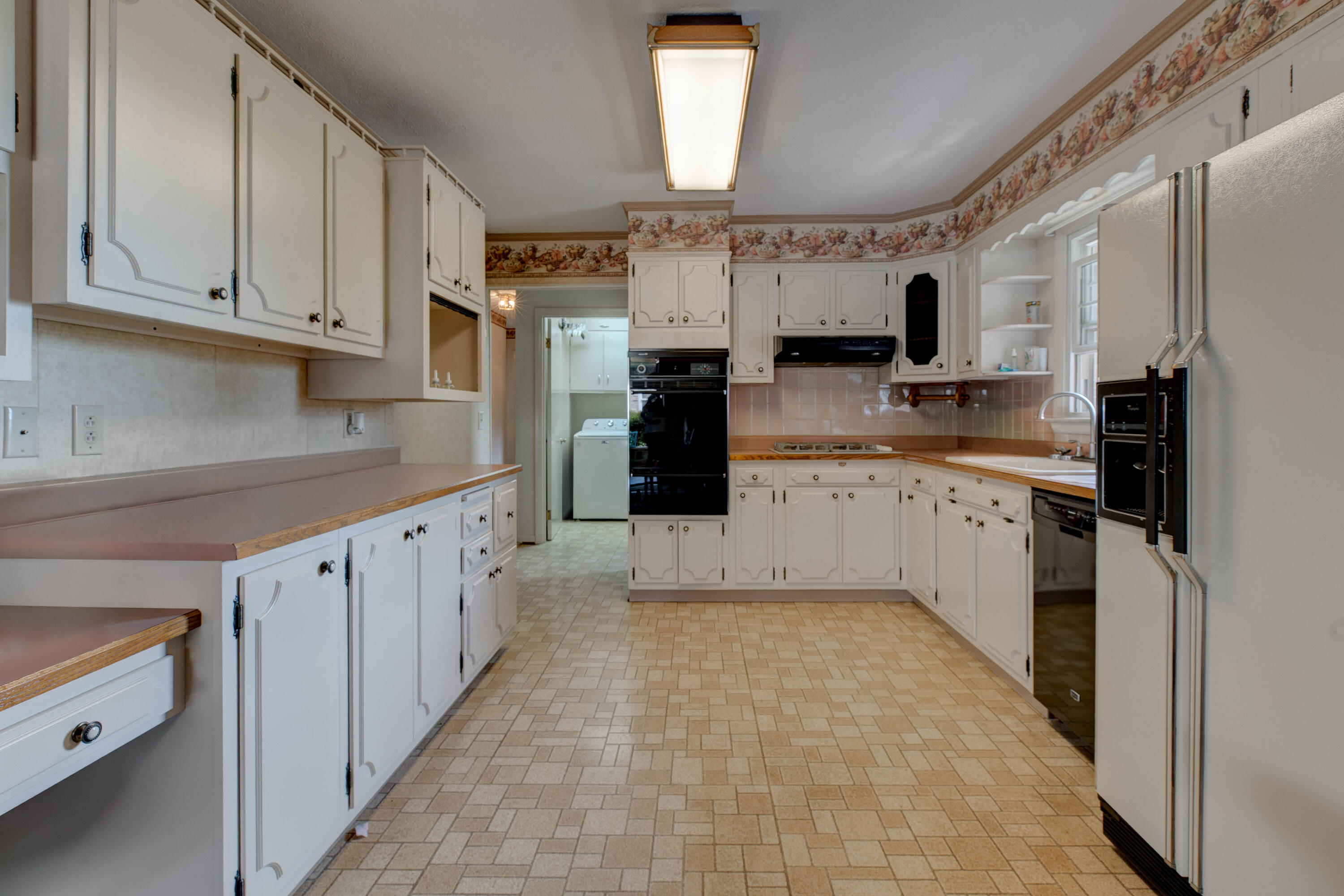 3726 Camargo Heights Property Photo 10