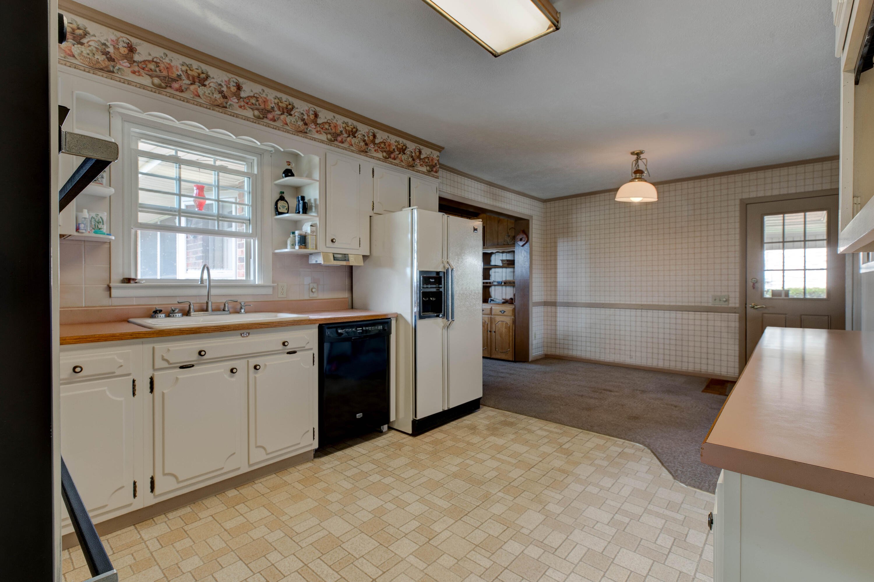 3726 Camargo Heights Property Photo 12