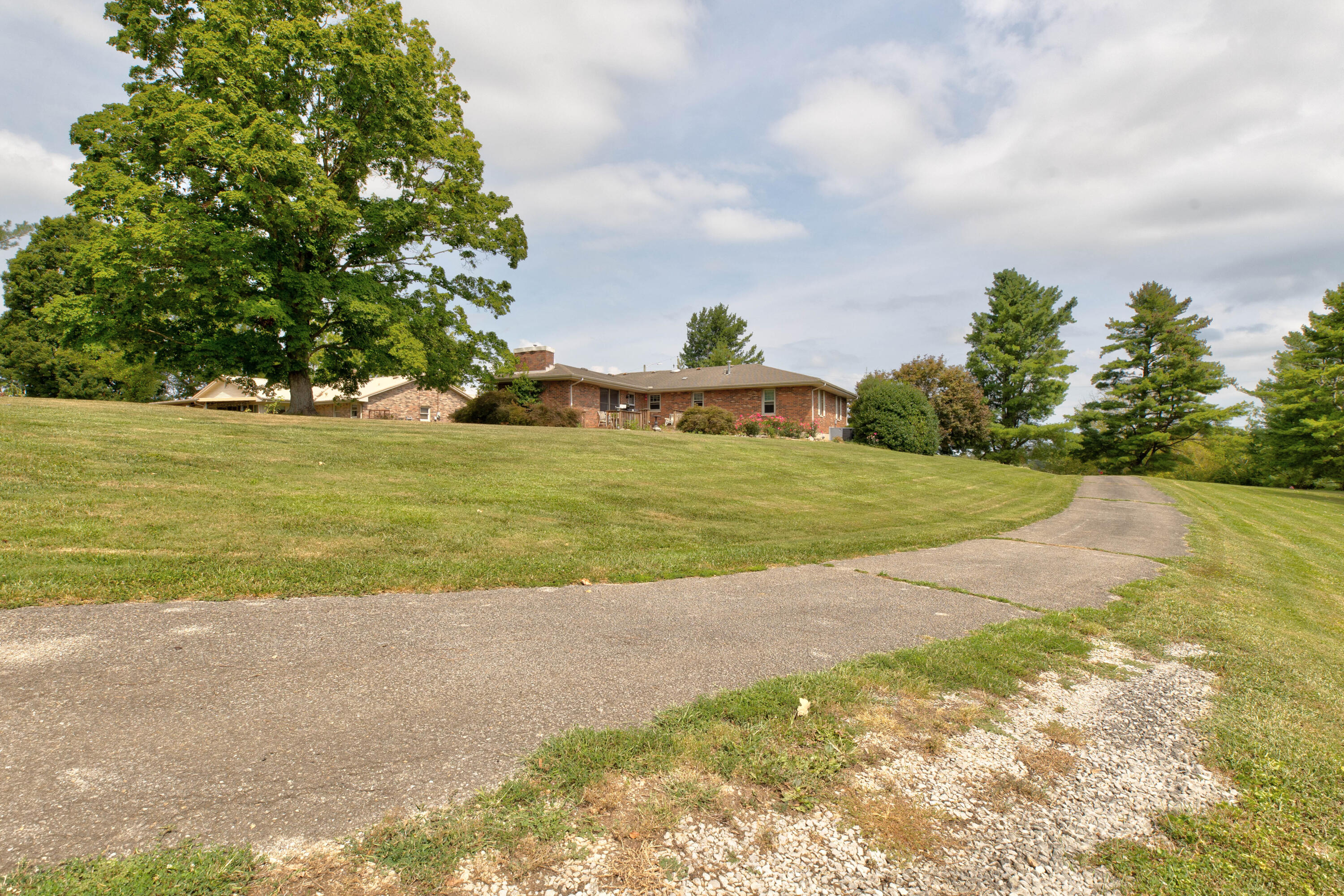 3726 Camargo Heights Property Photo 24