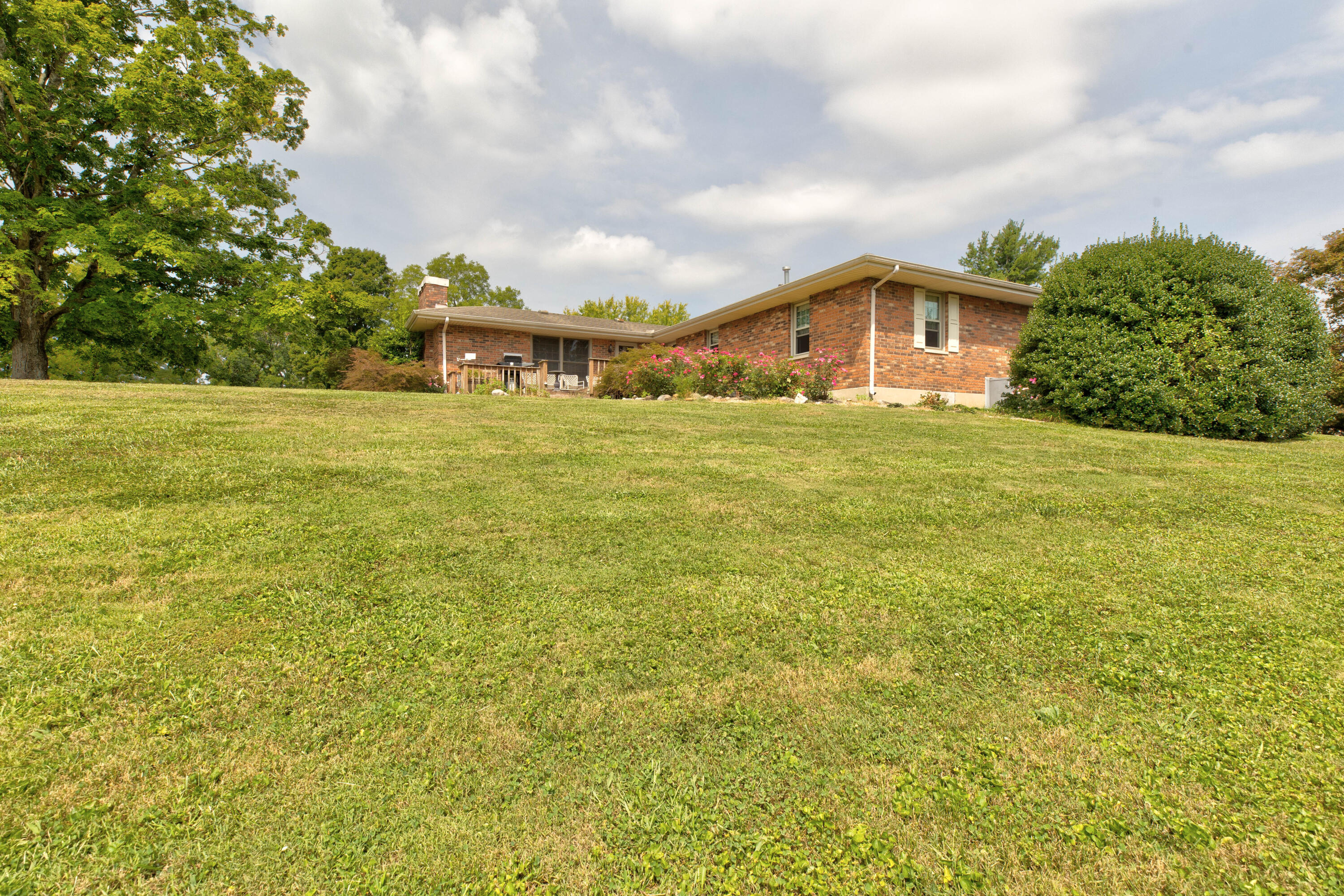 3726 Camargo Heights Property Photo 26