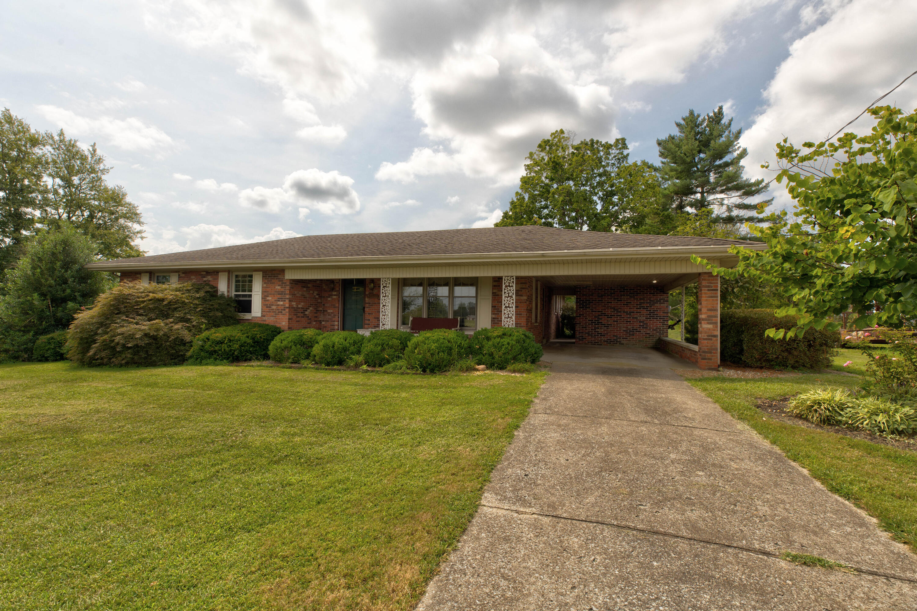 3726 Camargo Heights Property Photo 28