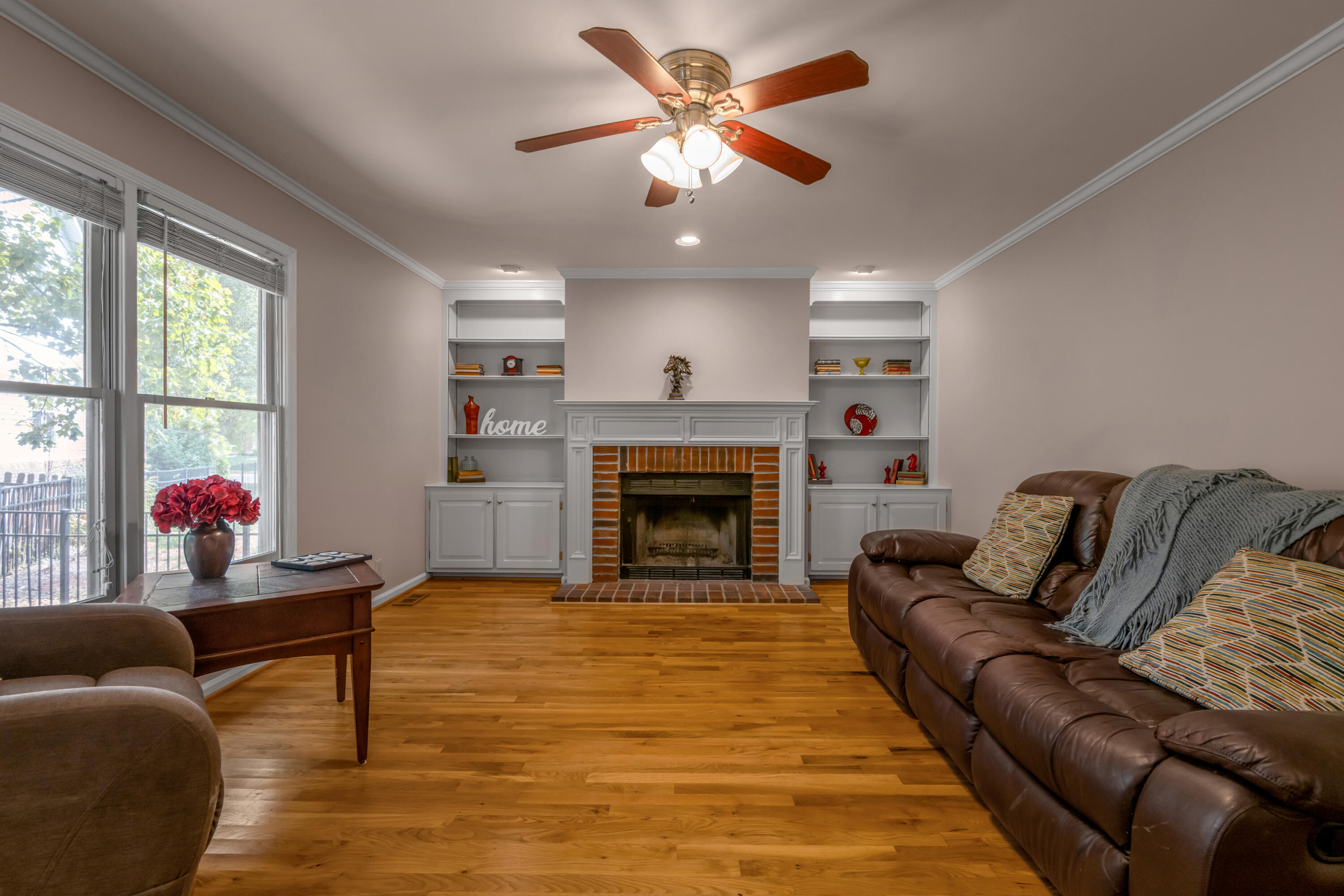 4560 Clubhouse Drive Property Photo 28