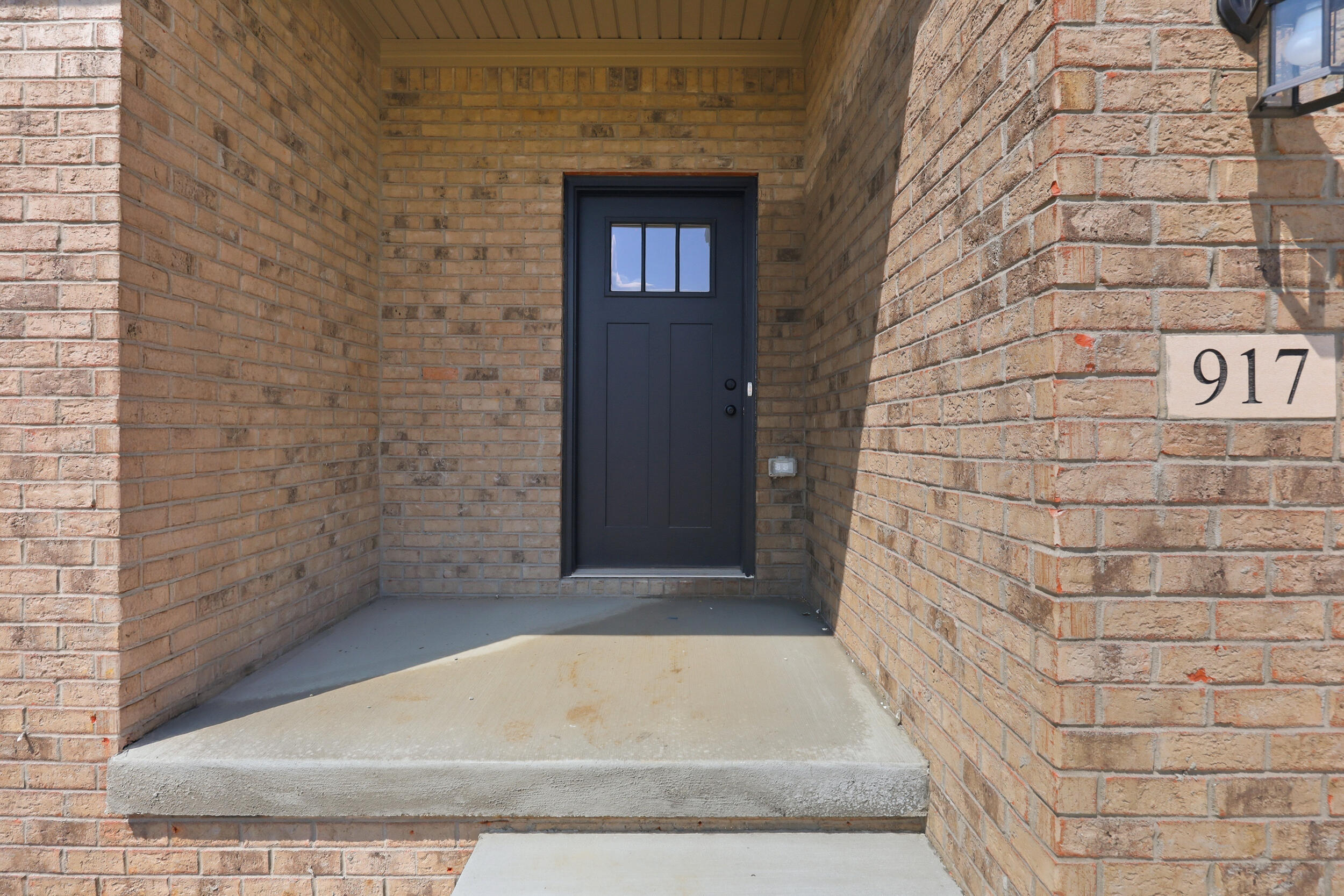 917 Olympic Court Property Photo 3