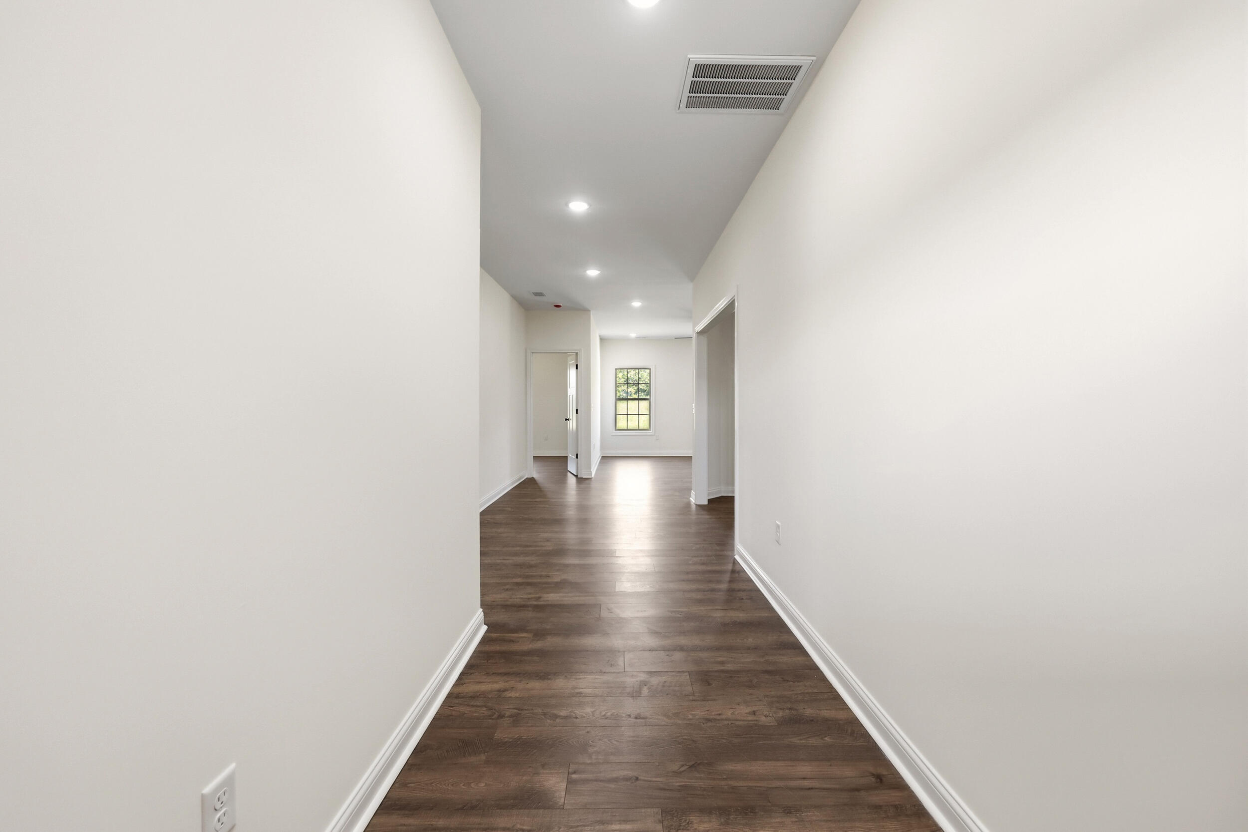 917 Olympic Court Property Photo 4