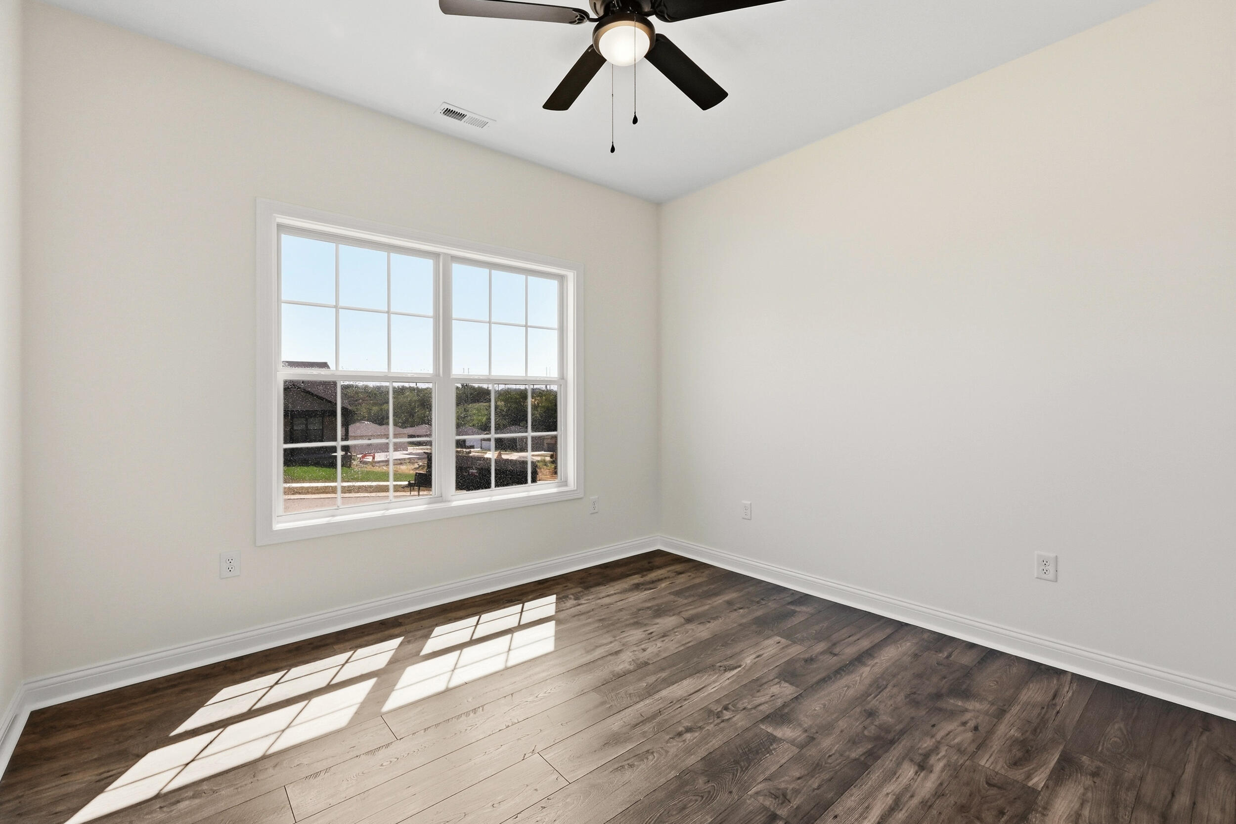 917 Olympic Court Property Photo 7