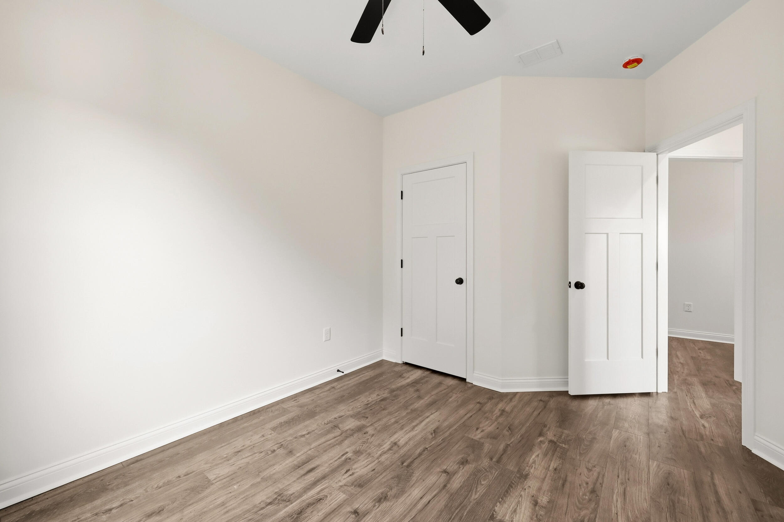 917 Olympic Court Property Photo 11