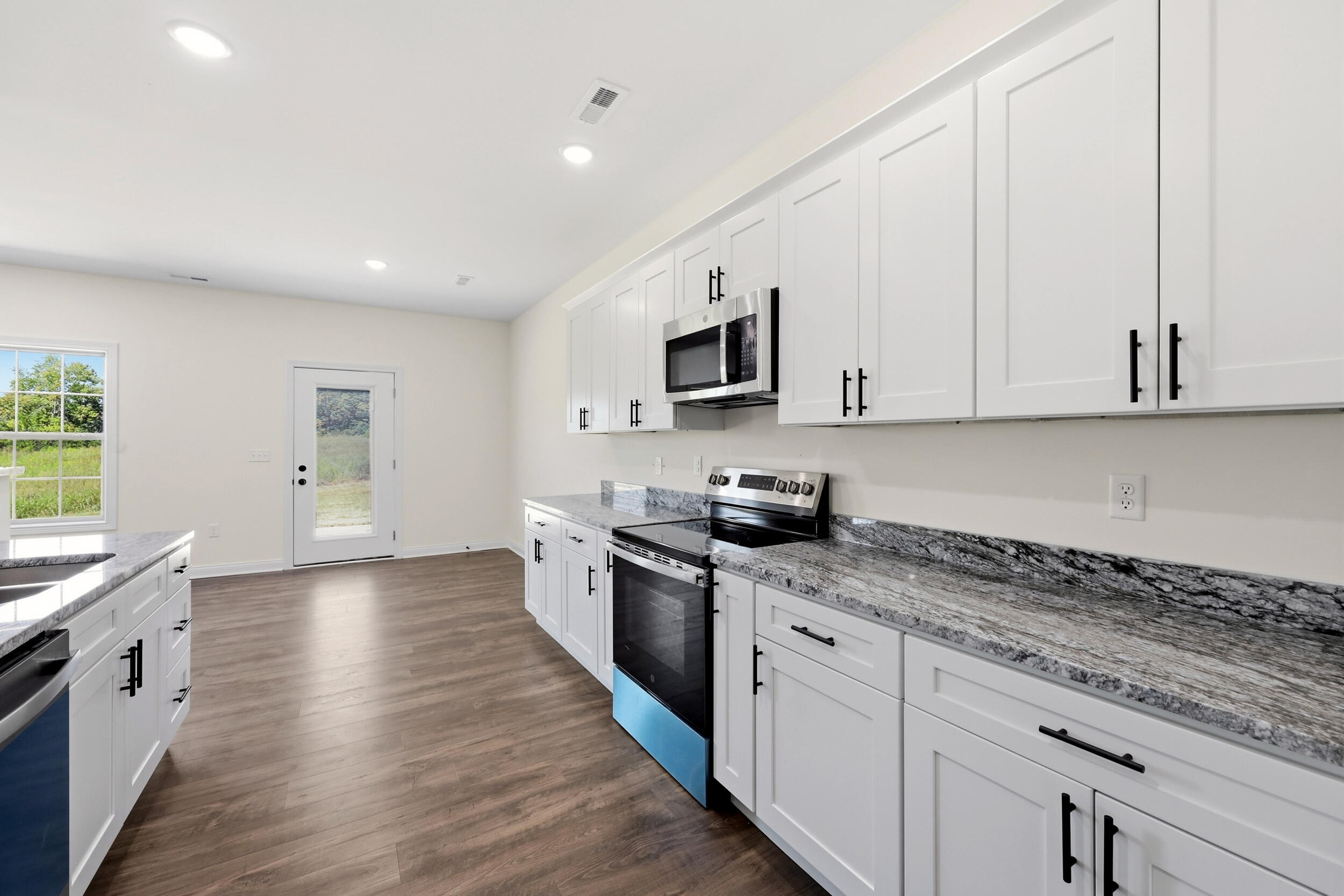 917 Olympic Court Property Photo 22