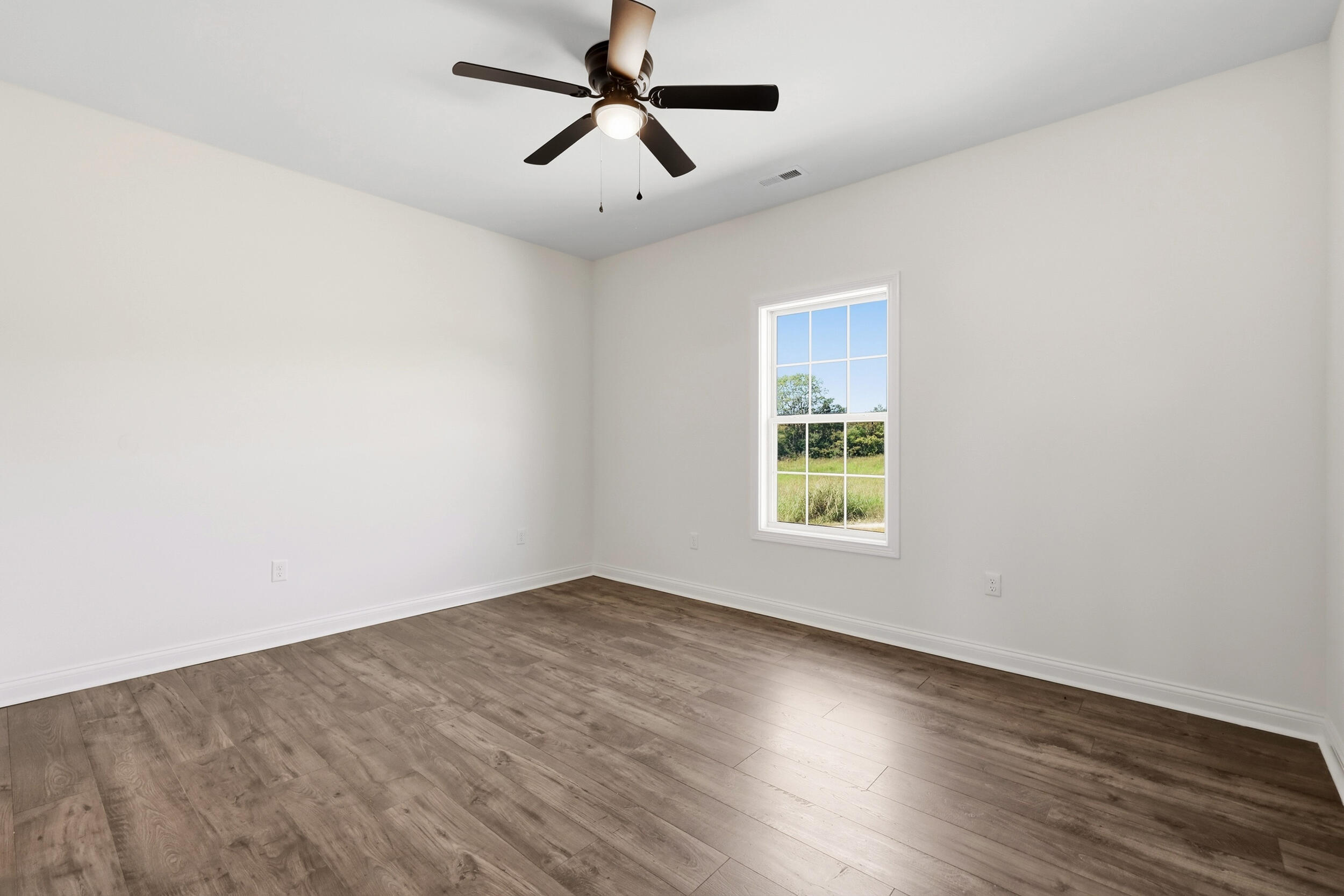 917 Olympic Court Property Photo 24
