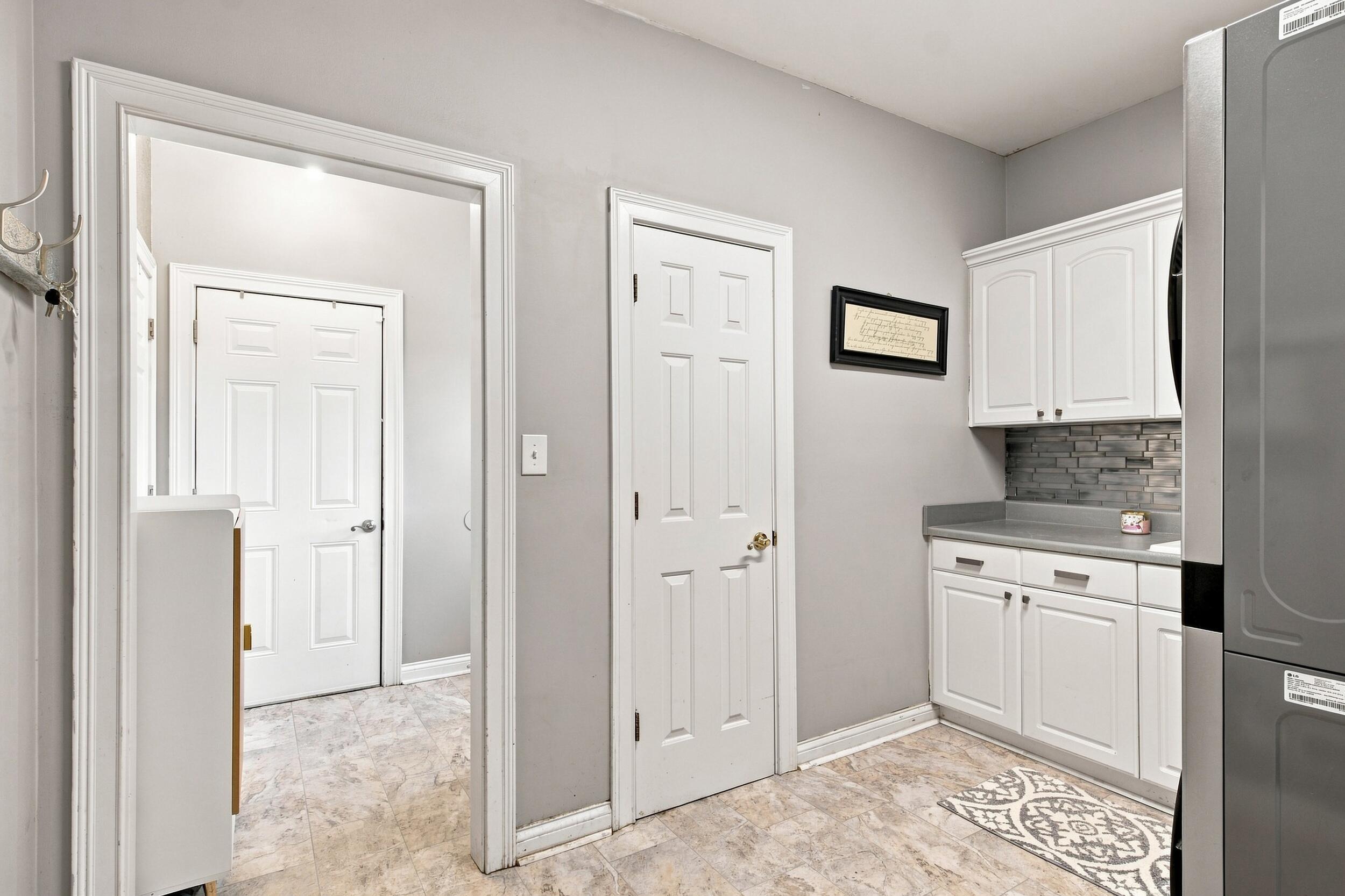 4715 Sunny Hill Drive Property Photo 28
