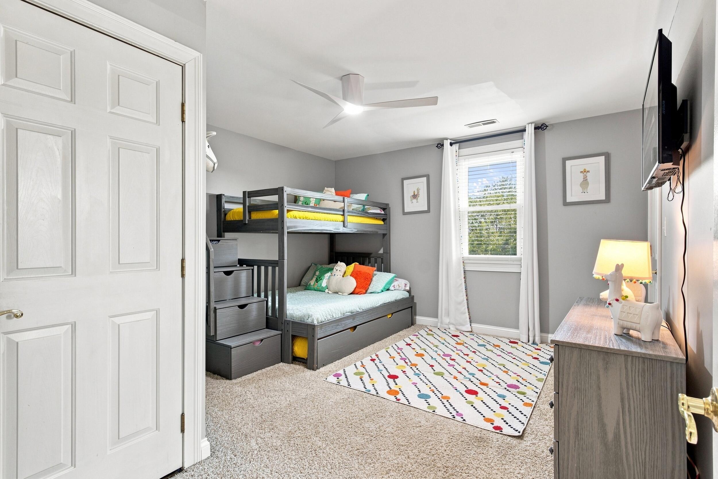 4715 Sunny Hill Drive Property Photo 41