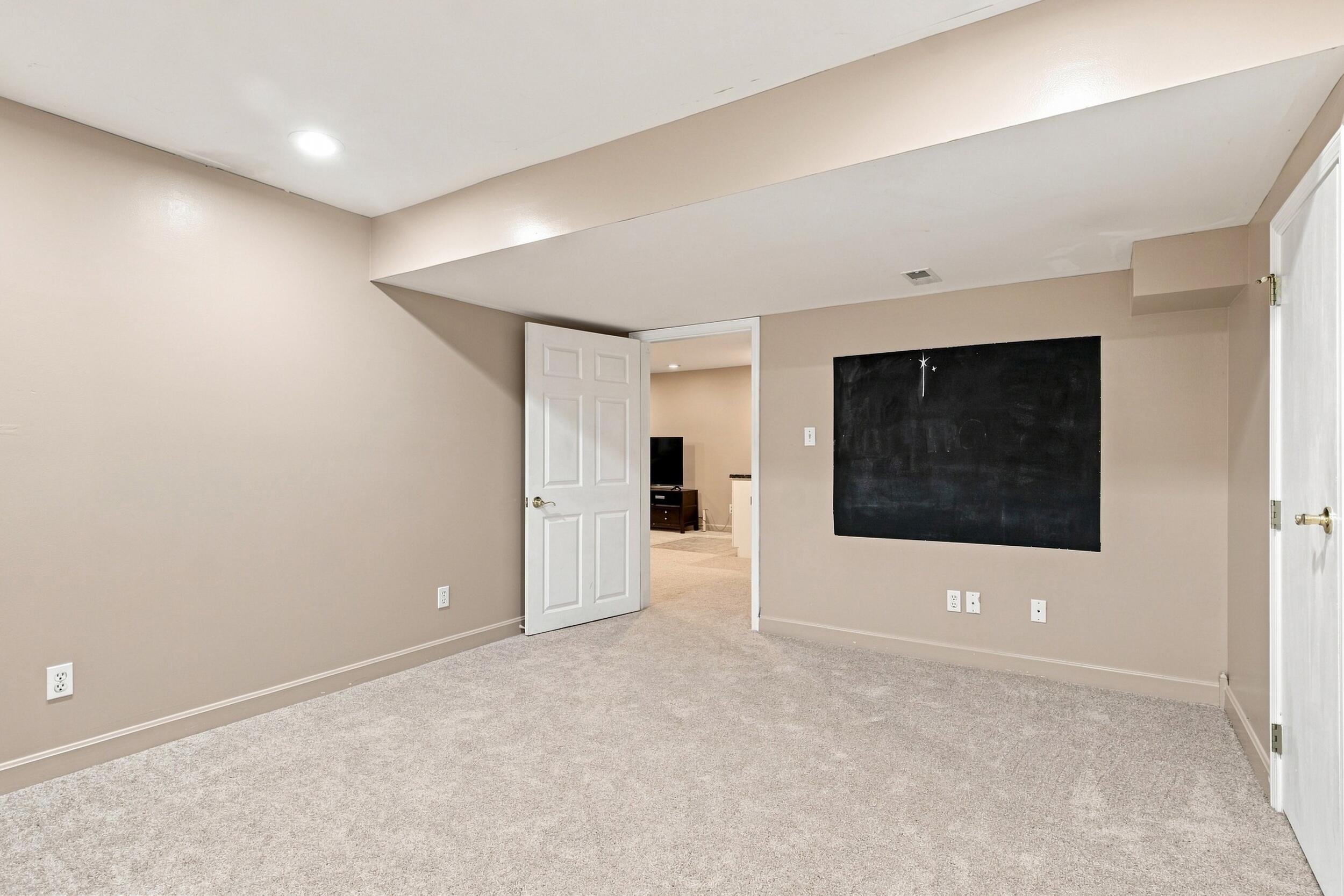 4715 Sunny Hill Drive Property Photo 53