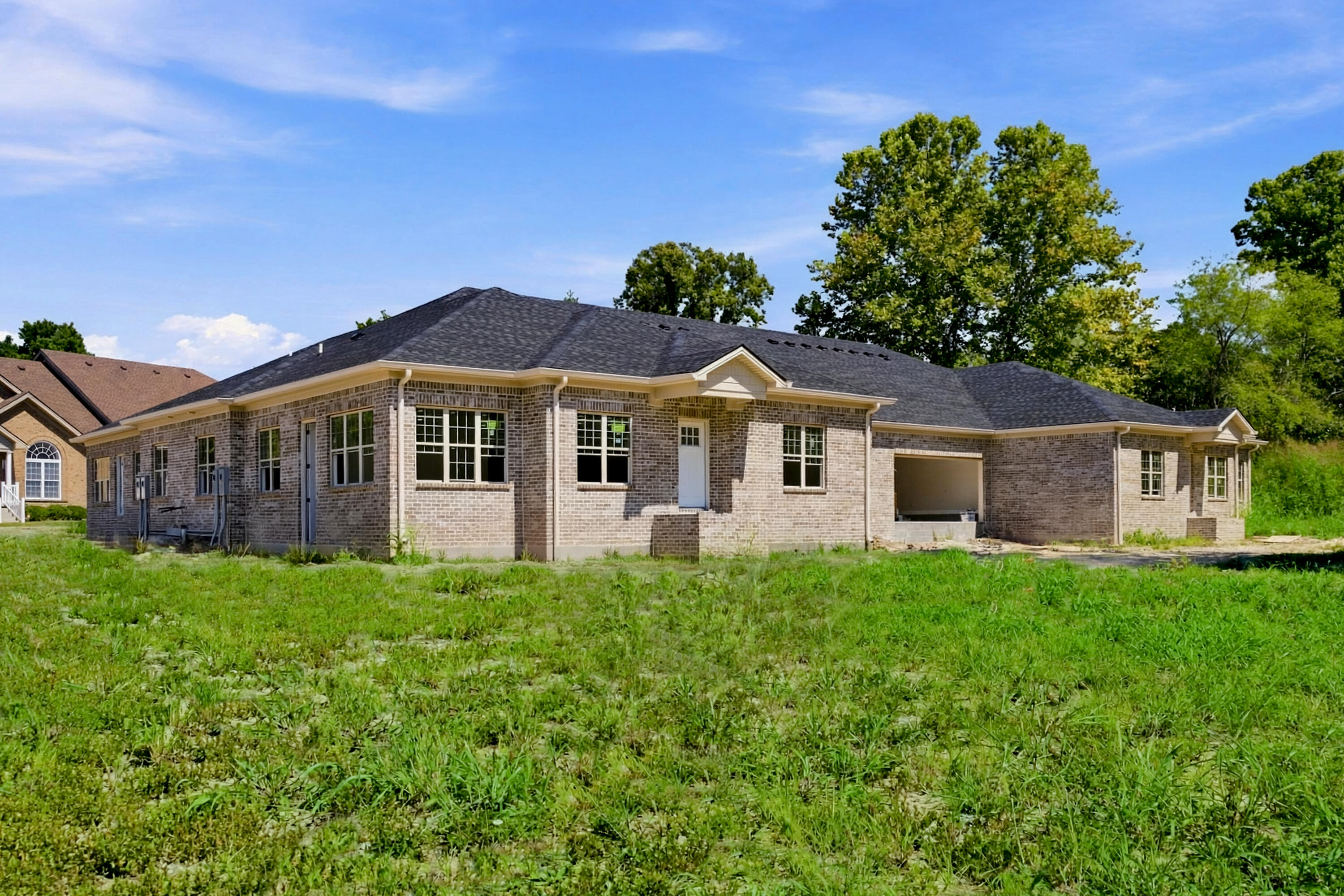 109 Arbor Court Property Photo 25