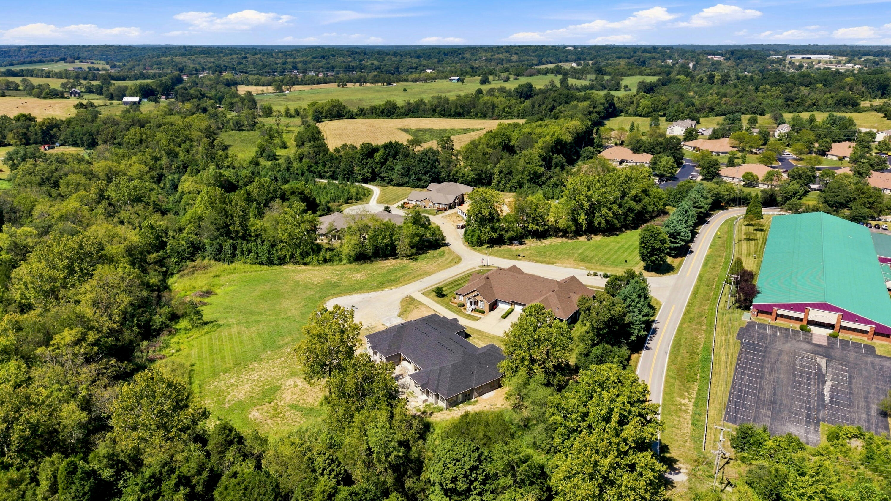 109 Arbor Court Property Photo 28