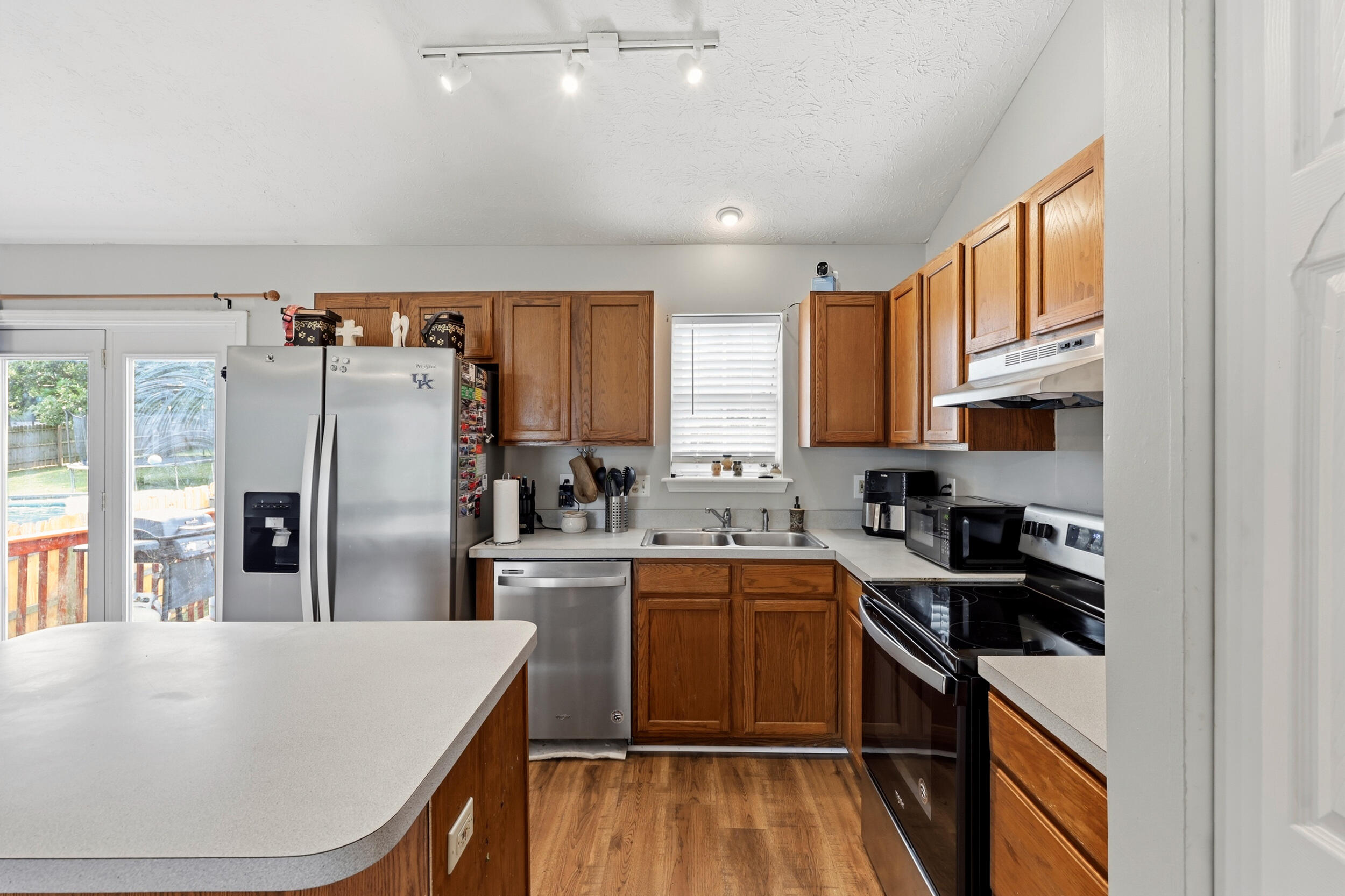 118 S Bold Forbes Boulevard Property Photo 8