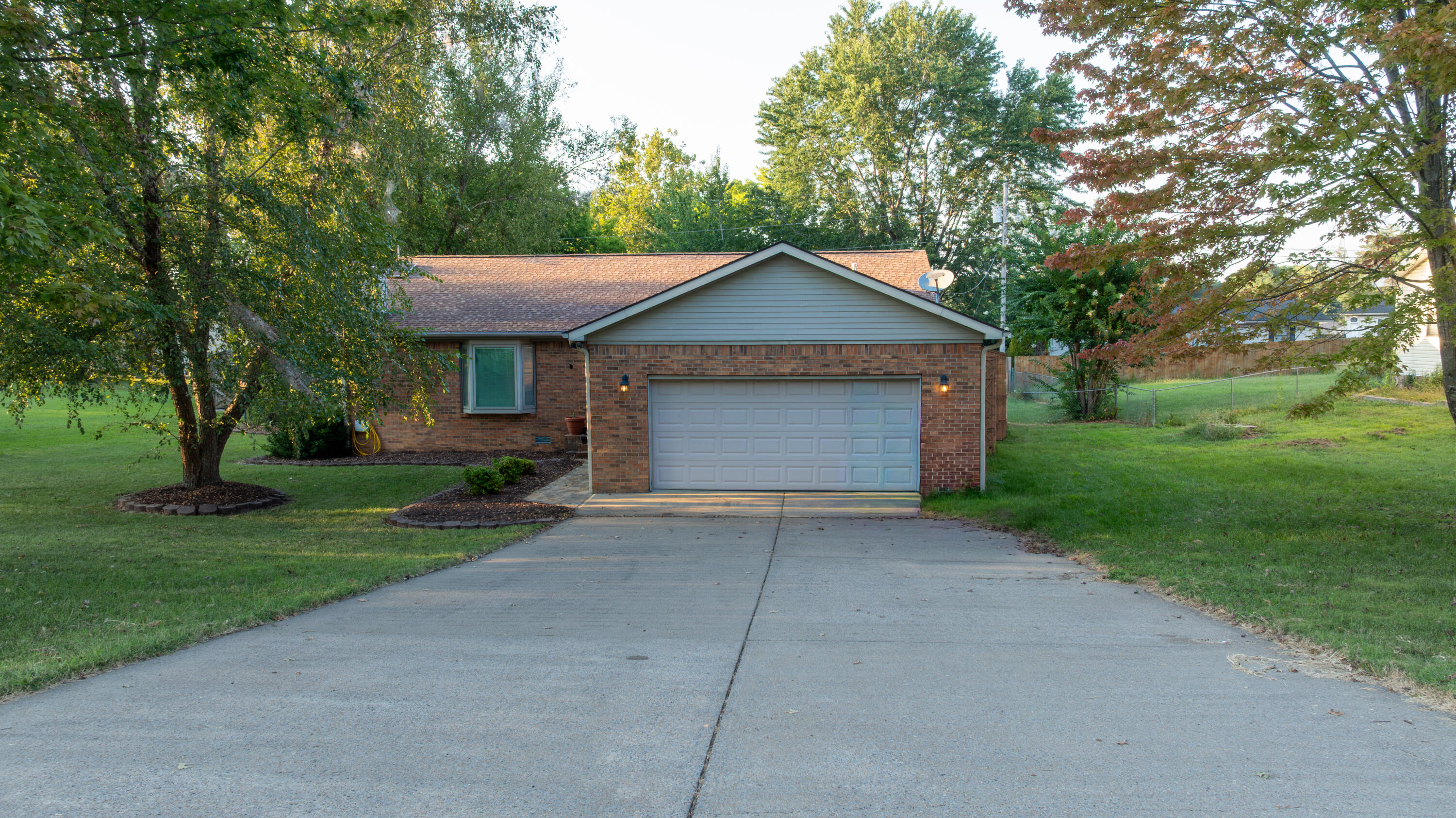 160 Wilton Circle Property Photo 3