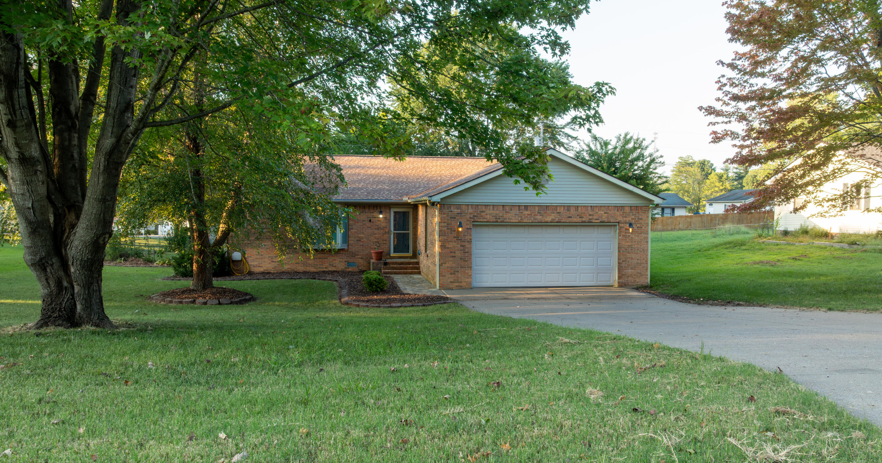 160 Wilton Circle Property Photo 8