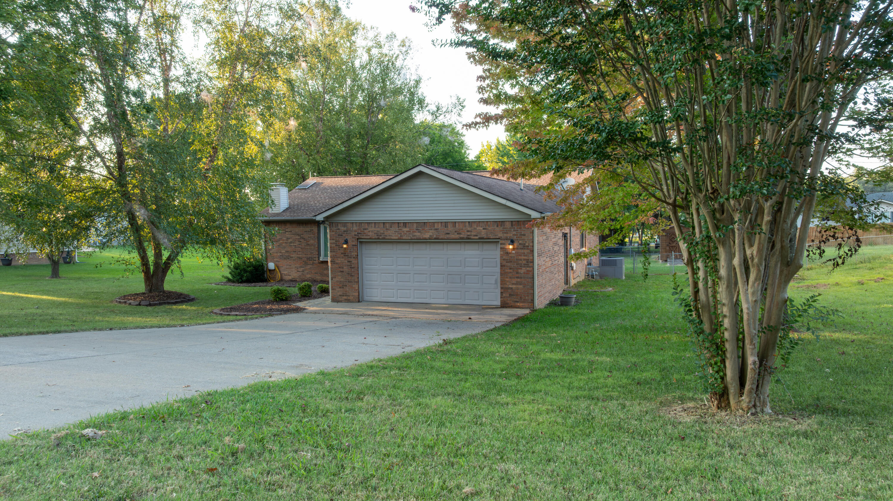 160 Wilton Circle Property Photo 9