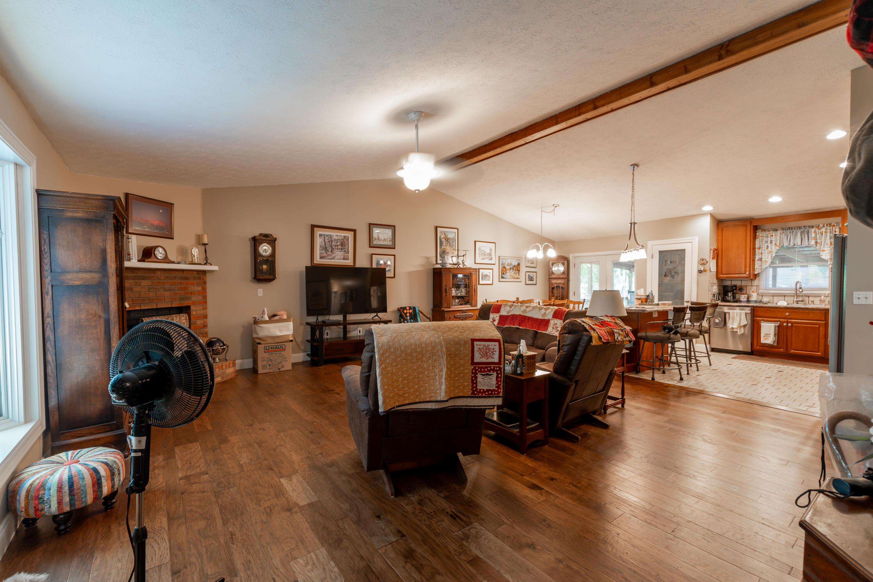 160 Wilton Circle Property Photo 11
