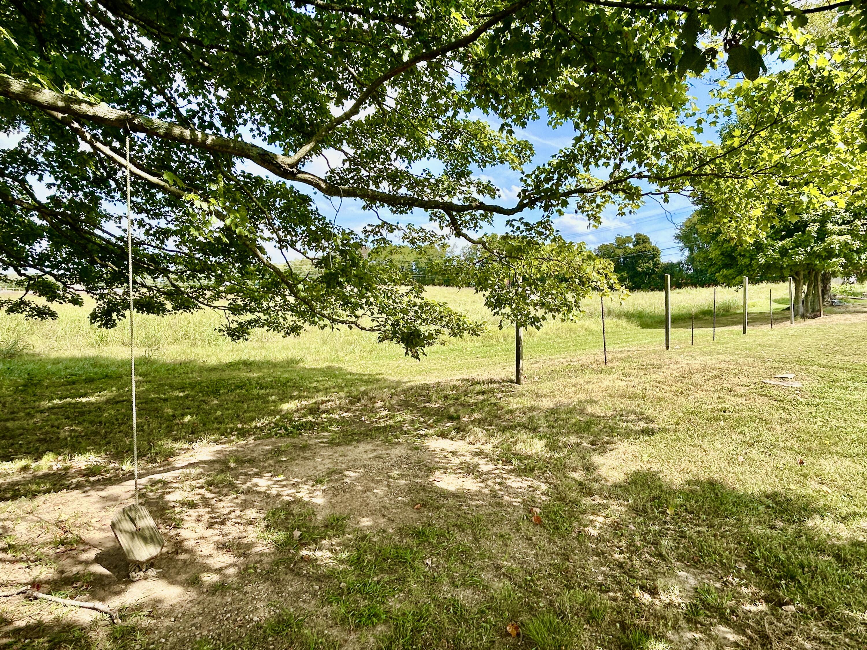 32 Lynns Way Property Photo 11
